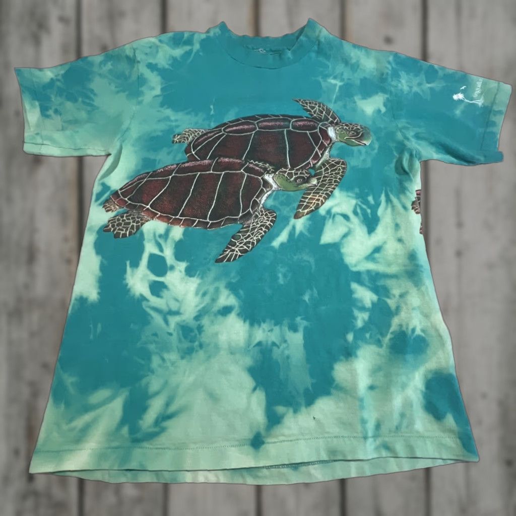 Vintage VINTAGE Sea Turtles Graphic Tee Shirt Men’s Medium Tie-Dyed Bleached Green 1990s Mens M Short Sleeve Cotton Size US M / EU 48-50 / 2 - 1 Thumbnail