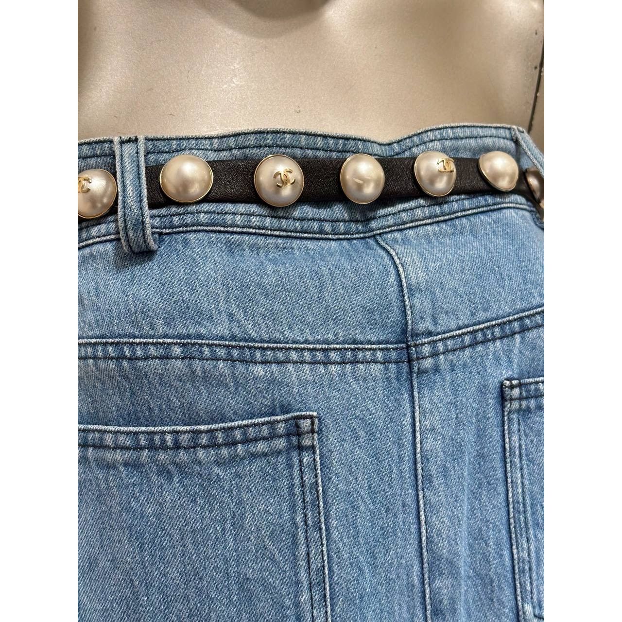 Chanel Chanel 2013 Strapless Denim Pearl Belt Dress with Sz. 38 Size S / US 4 / IT 40 - 5 Thumbnail