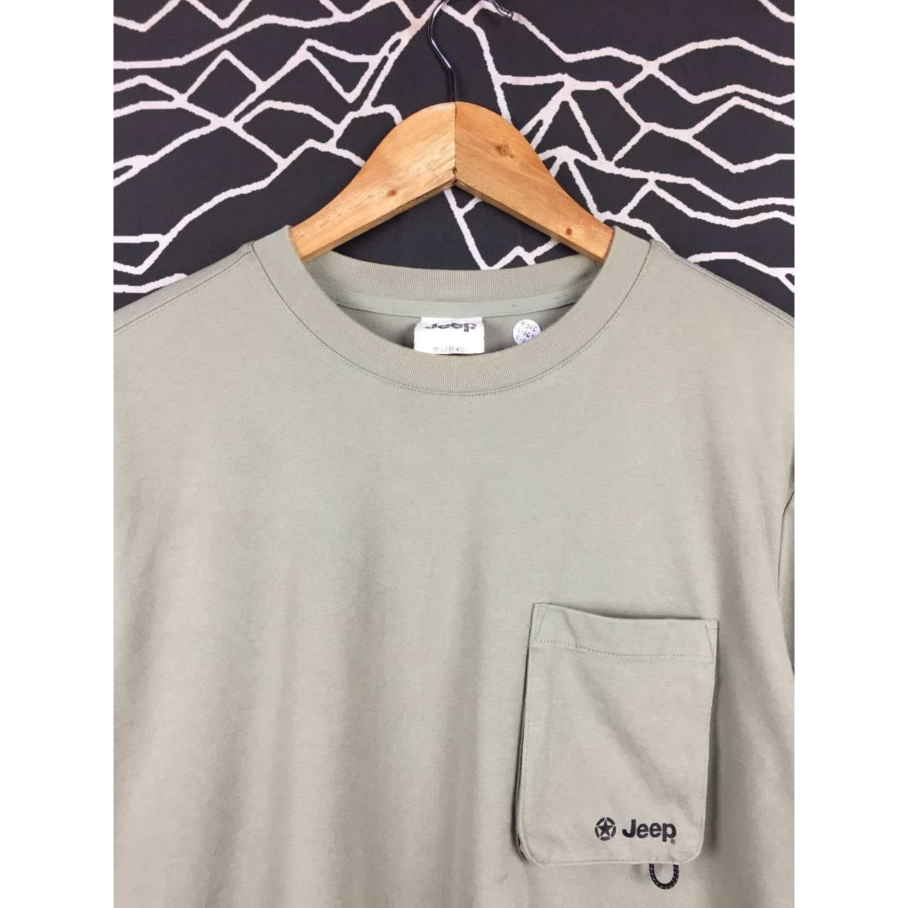 Jeep × Vintage Jeep Embroidered Logo Utility Pocket Outdoor Longsleeve Tee Size US L / EU 52-54 / 3 - 3 Thumbnail