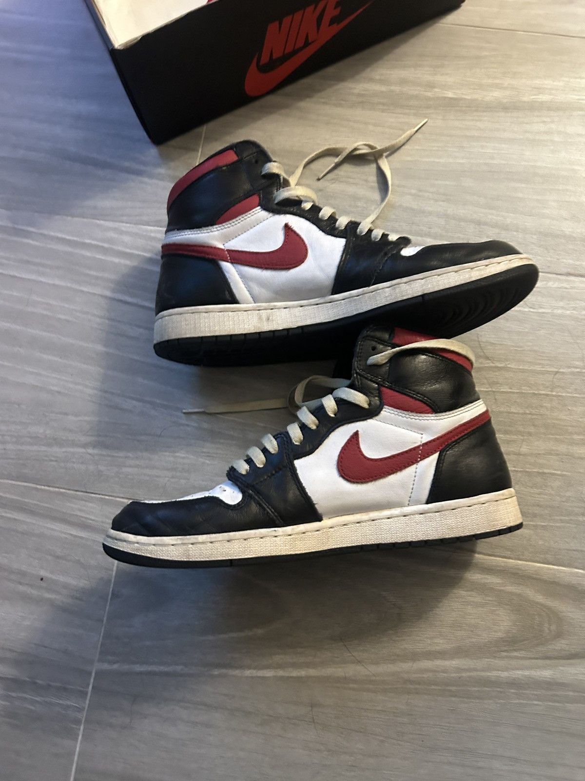 Jordan Brand Gym Red Jordan 1 size 11 Size US 11 / EU 44 - 6 Thumbnail