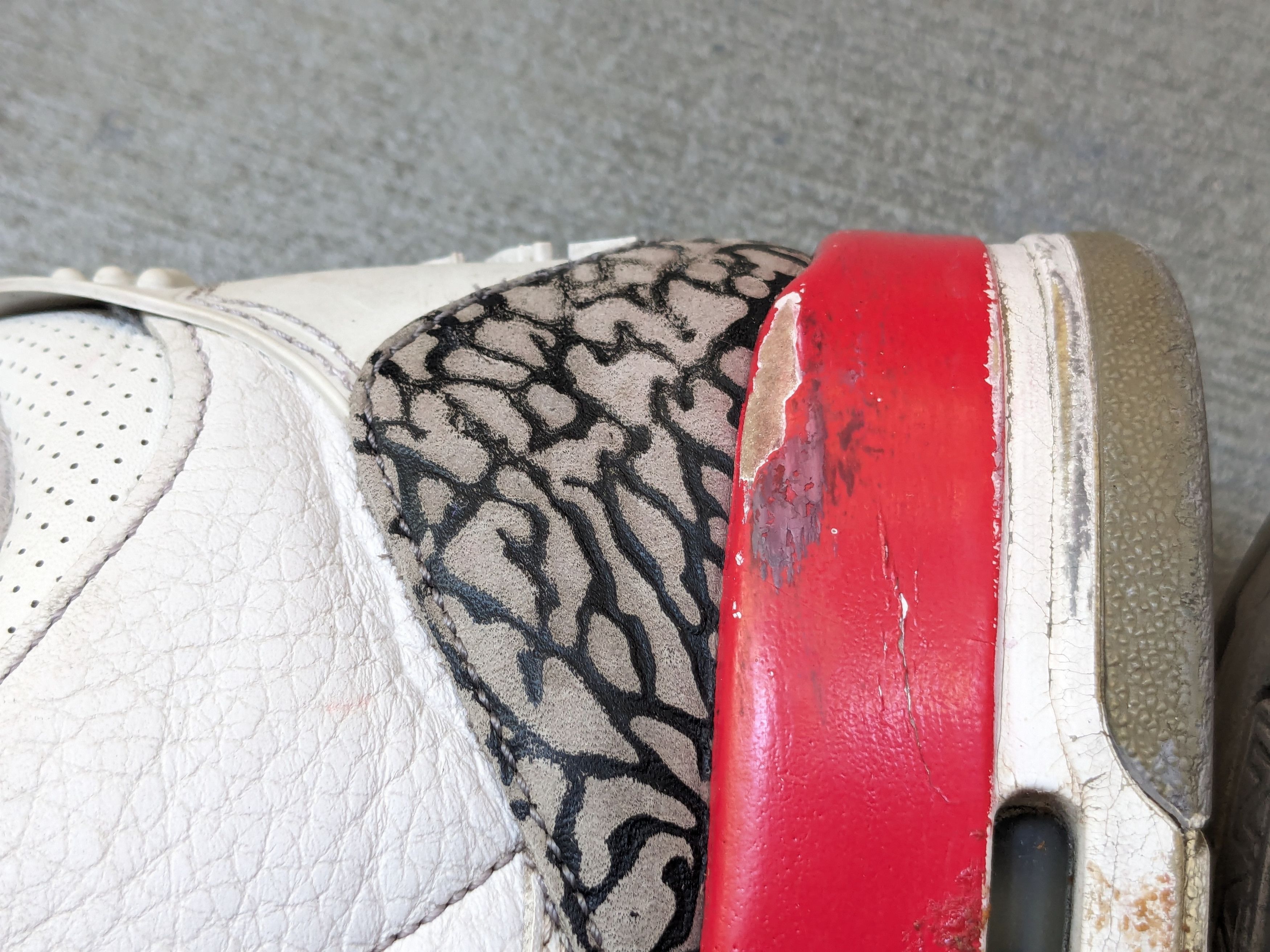 Jordan Brand Nike Air Jordan 3 Retro Katrina Hall of Fame 136064-116 Size US 9.5 / EU 42-43 - 13 Thumbnail