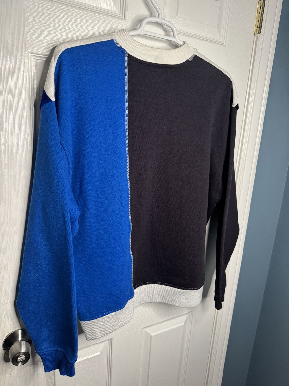 Kith KITH “K” Crewneck w/ Velvet Trim Size US XL / EU 56 / 4 - 10 Thumbnail