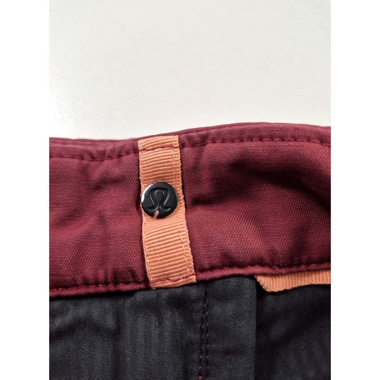 Lululemon Lululemon Commission Shorts Mens 34 Red Chino 9" Inseam Golf Stretch Casual Size US 34 / EU 50 - 4 Thumbnail