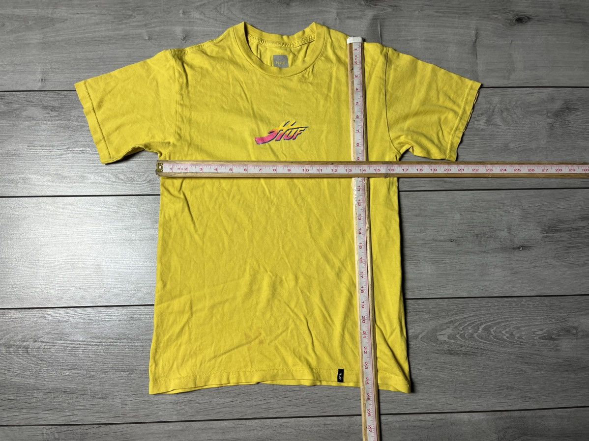 Huf Huf T-shirt reverse logo skate size Small Size US S / EU 44-46 / 1 - 6 Thumbnail