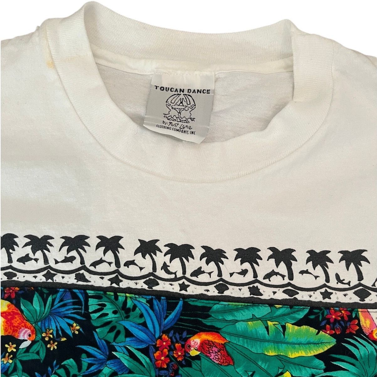 Other TOUCAN DANCE By Maui T-Shirt Large Tropical Floral Whte 90's Size US L / EU 52-54 / 3 - 5 Thumbnail