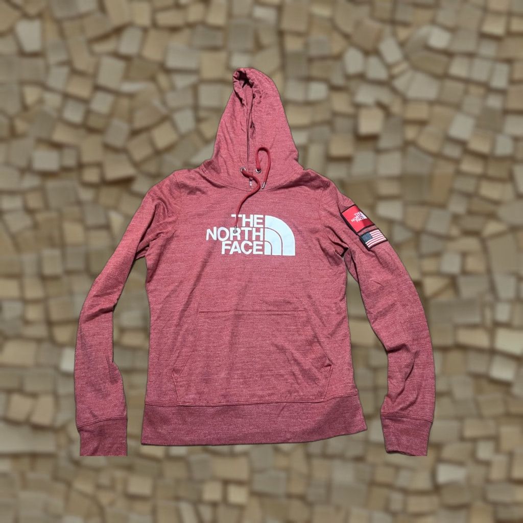 The North Face VINTAGE? The North Face Hoodie Women’s Small Red USA Flag Pullover Drawstring Shirt Size S / US 4 / IT 40 - 1 Thumbnail
