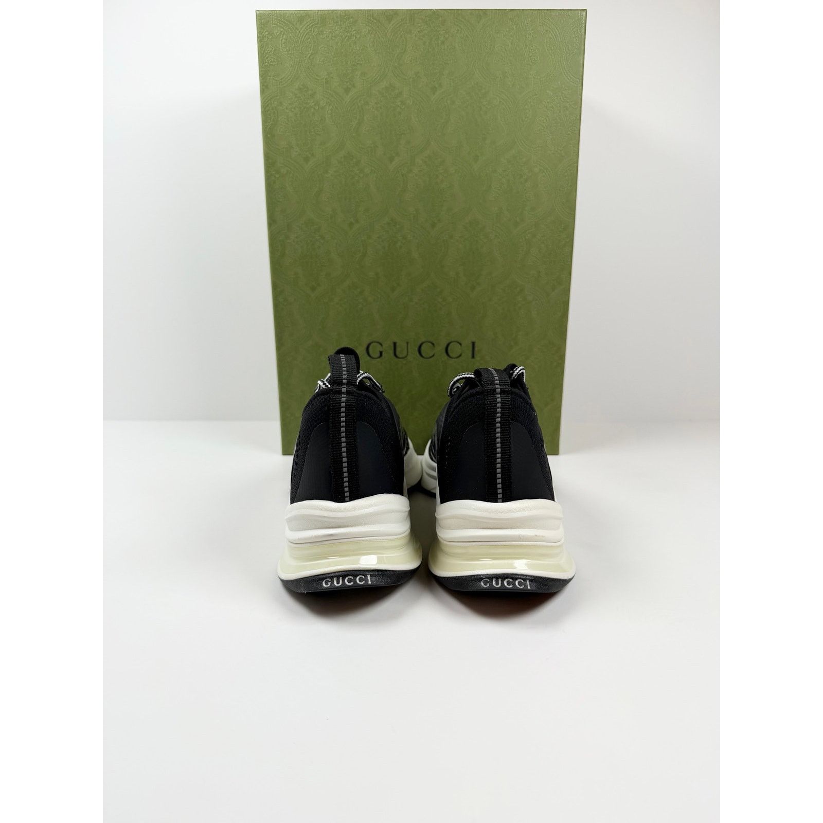 Gucci Size 7.5US - Gucci Run Knit Black Sneakers NEW Size US 7.5 / EU 40-41 - 4 Thumbnail