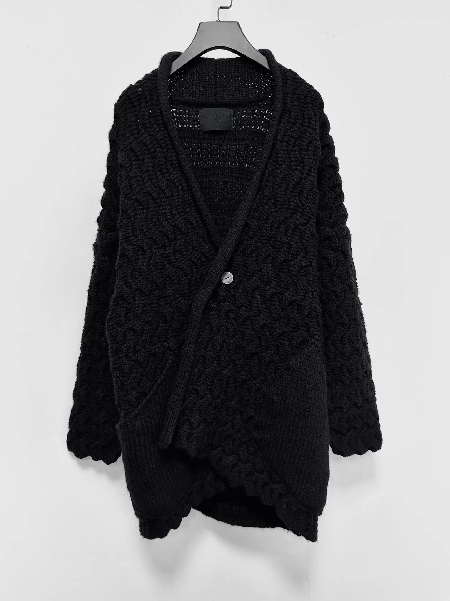 Devilock Black Textured Knit Cardigan Size L Size US L / EU 52-54 / 3 - 1 Thumbnail