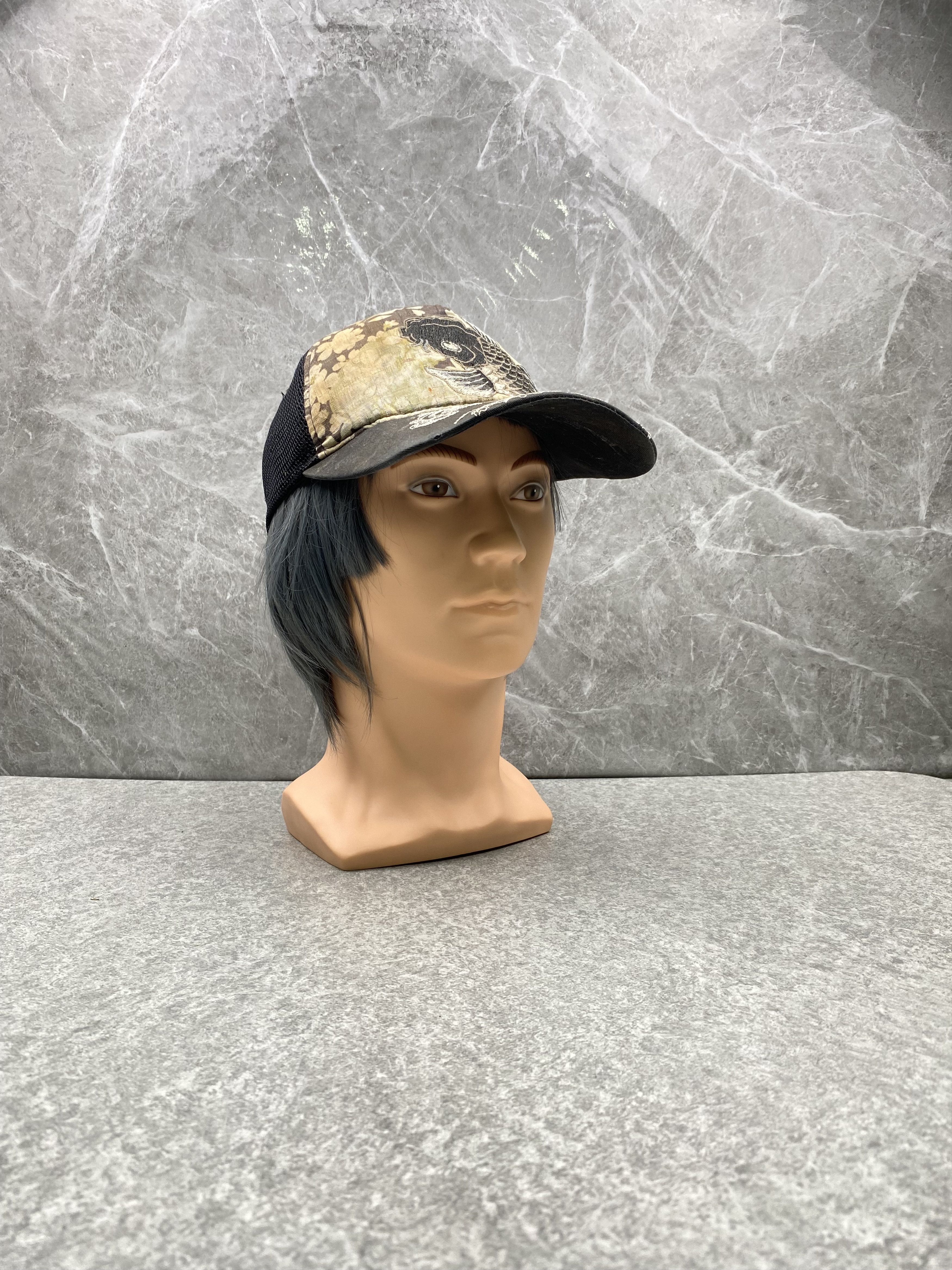 Japanese Brand Traditional Japan Koi Fish Embroid Trucker Hat Size ONE SIZE - 2 Thumbnail