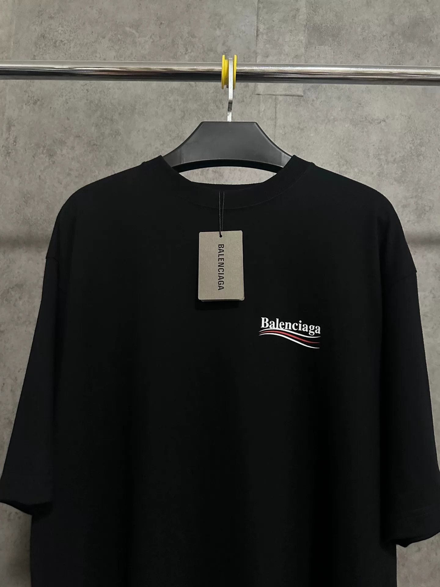 Balenciaga Balenciaga Coca-Cola Logo Print Short-Sleeve T-Shirt Size US M / EU 48-50 / 2 - 2 Thumbnail