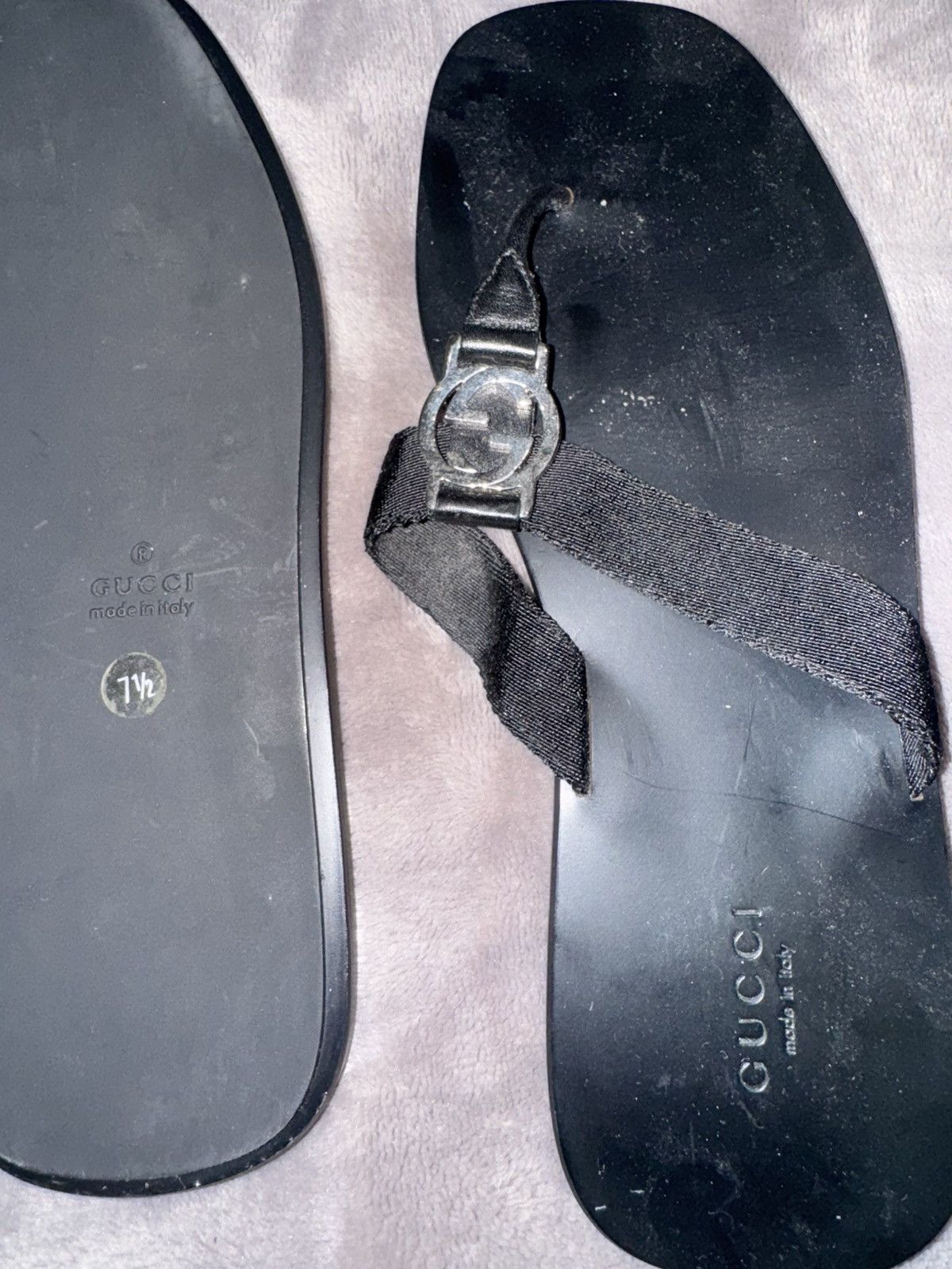 Gucci Leather Gucci Flip Flops Size US 7.5 / IT 37.5 - 7 Thumbnail