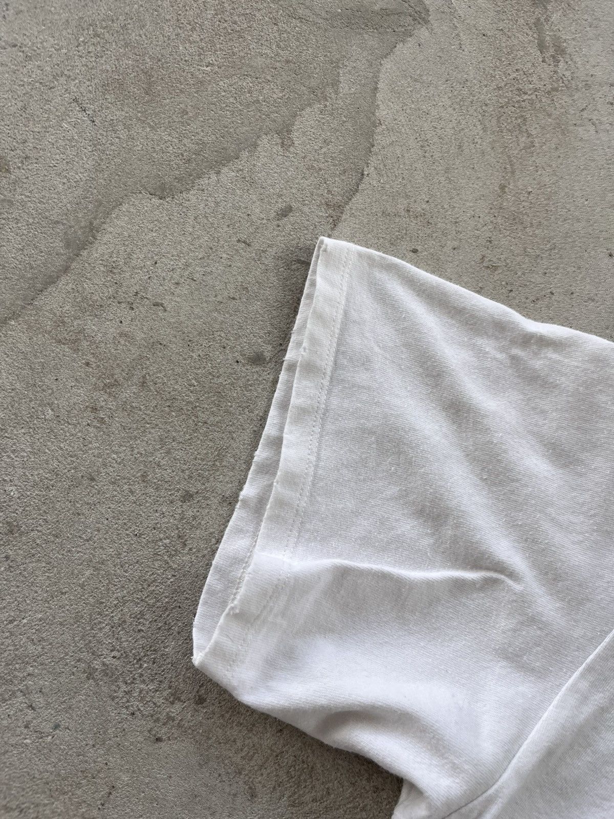 Allsaints Vintage AllSaints White TShirt Avantgarde Big logo Y2K Size US L / EU 52-54 / 3 - 9 Thumbnail