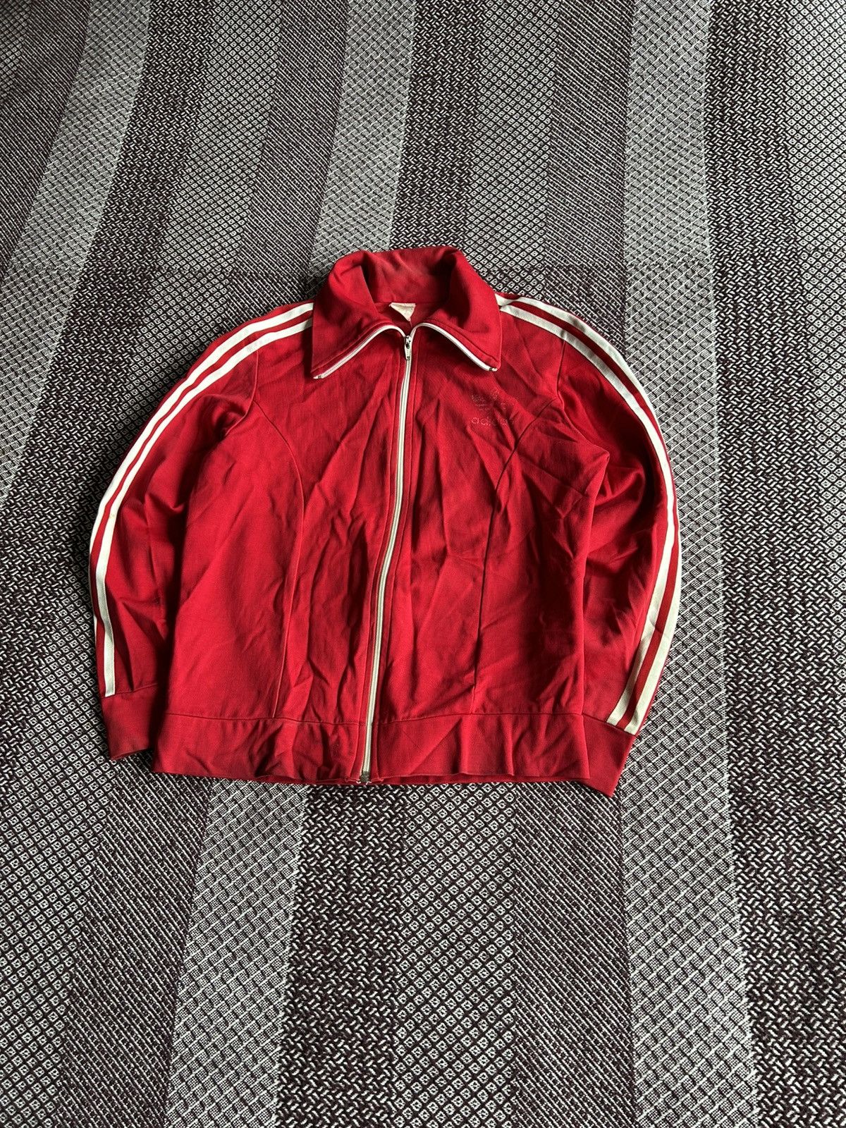 Adidas × Vintage Vintage 90s Adidas Zip Up Hoodie Red Y2K Streetwear Style Size US S / EU 44-46 / 1 - 2 Thumbnail
