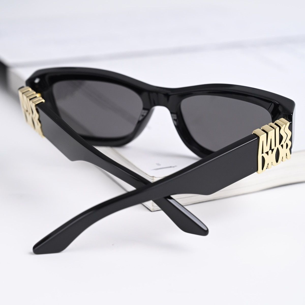 Dior DIOR MISSDIOR S1I 10A0 SUNGLASSES Size ONE SIZE - 11 Thumbnail