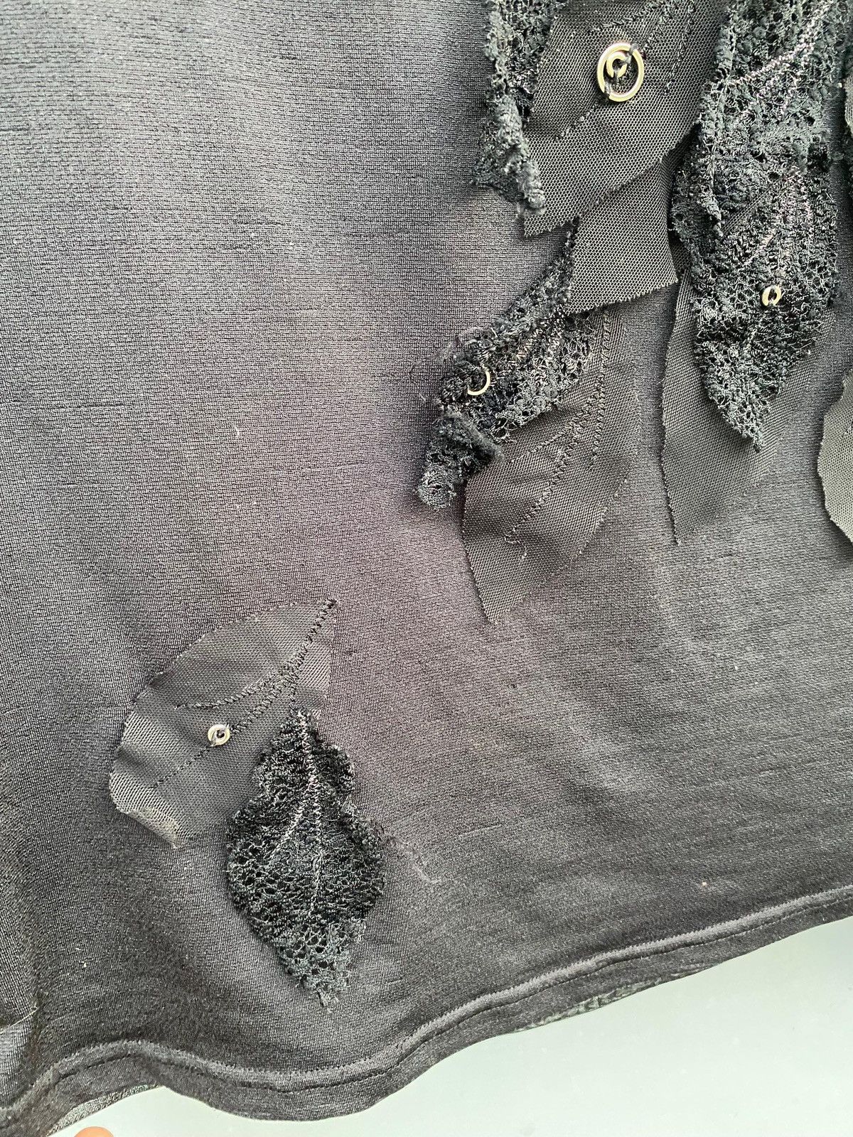 Japanese Brand Paola Dark Romantic Mesh Top Japan Leaves & Embellishments Size S / US 4 / IT 40 - 9 Thumbnail