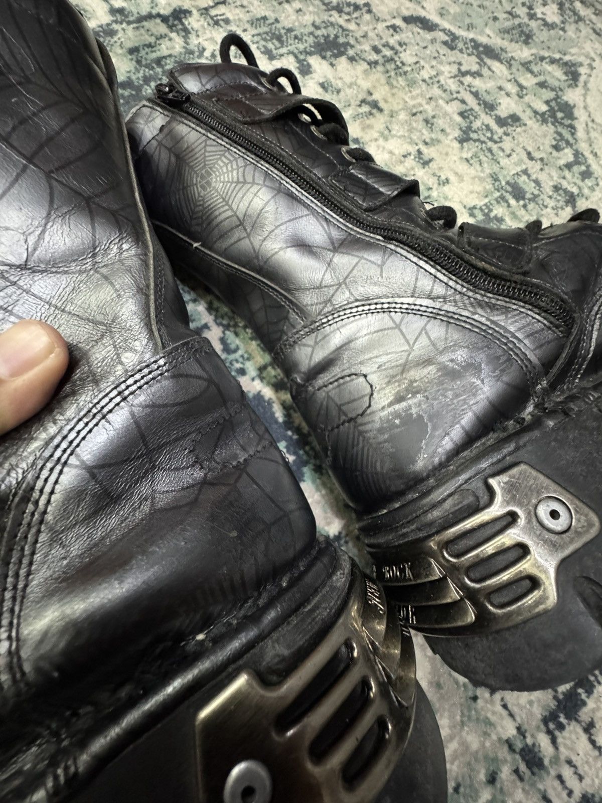 New Rock NEW ROCK REACTOR SPIDERWEB SKULL PATTERN 9 EYES BOOTS Size US 6 / EU 39 - 12 Thumbnail