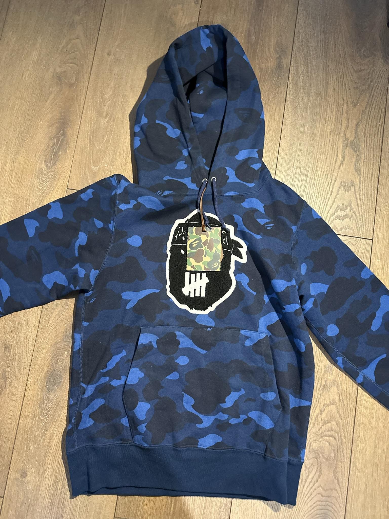 Bape × Undefeated Bape x Undefeated Color Camo Pullover Hoodie Size US M / EU 48-50 / 2 - 2 Thumbnail
