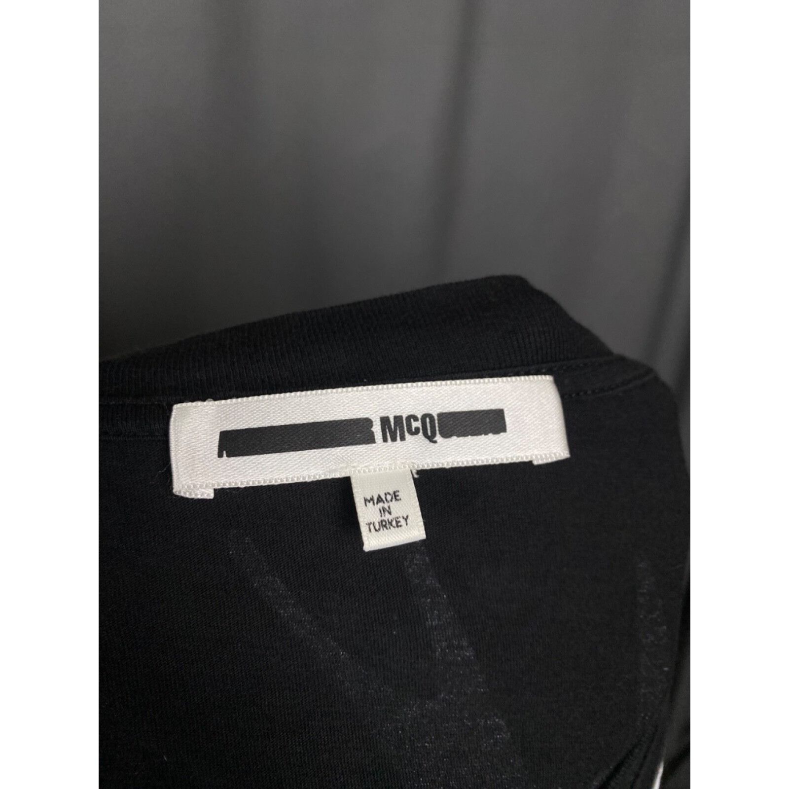Alexander McQueen Alexander McQueen McQ Signature Swallow Men's Black T-Shirt Size US S / EU 44-46 / 1 - 8 Thumbnail