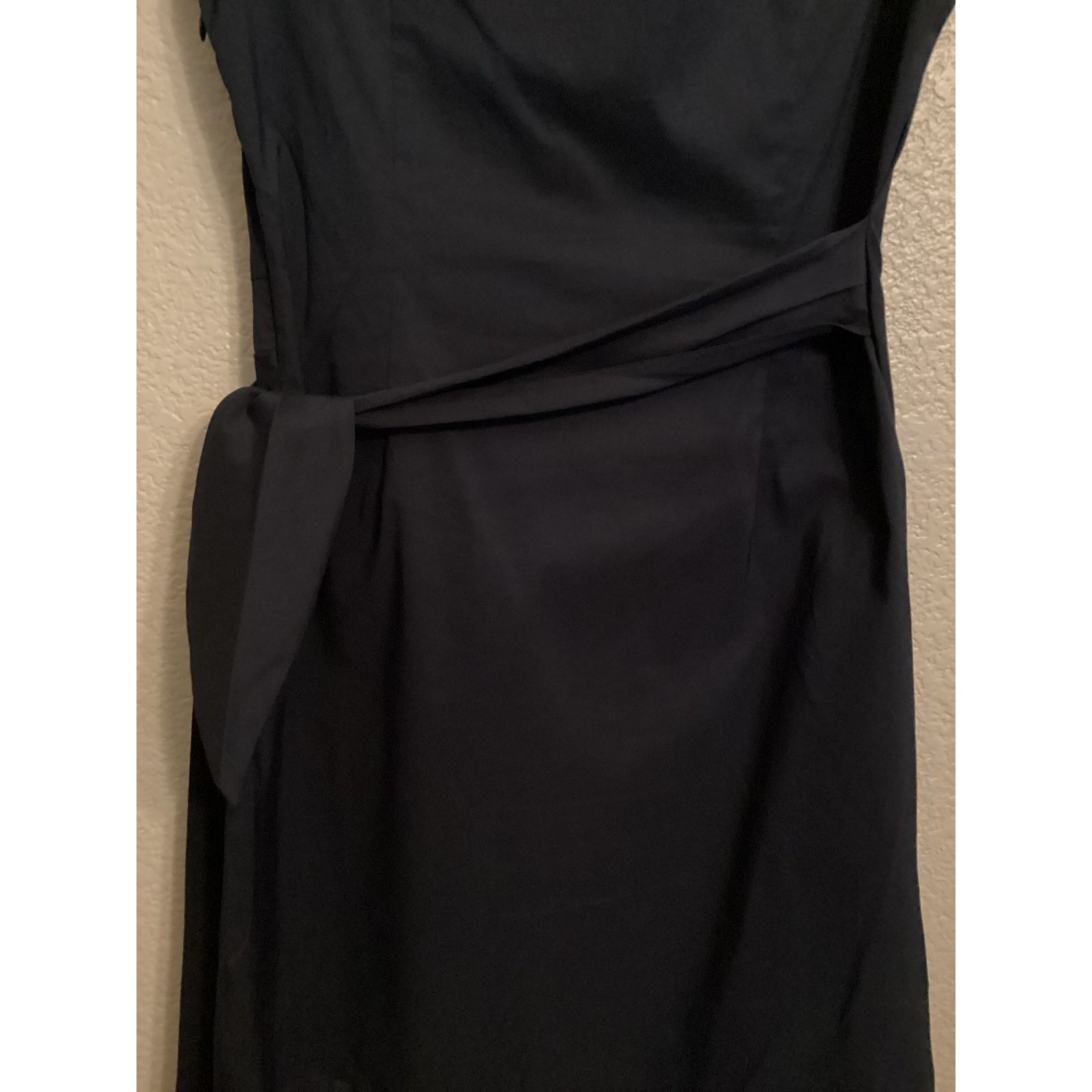 Diane von Furstenberg Diane Von Furstenberg Black Tied Sleeveless Della Dress 6 Size M / US 6-8 / IT 42-44 - 5 Thumbnail
