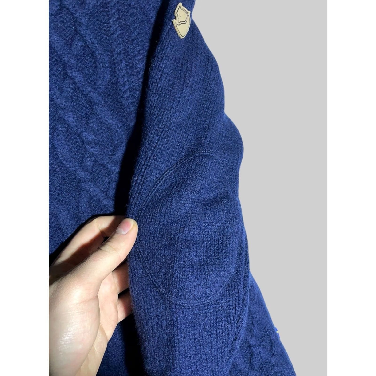 Vintage Fjallraven Sweater Womens Ovik Cable Knit Roll Pullover Jumper Size S / US 4 / IT 40 - 6 Thumbnail