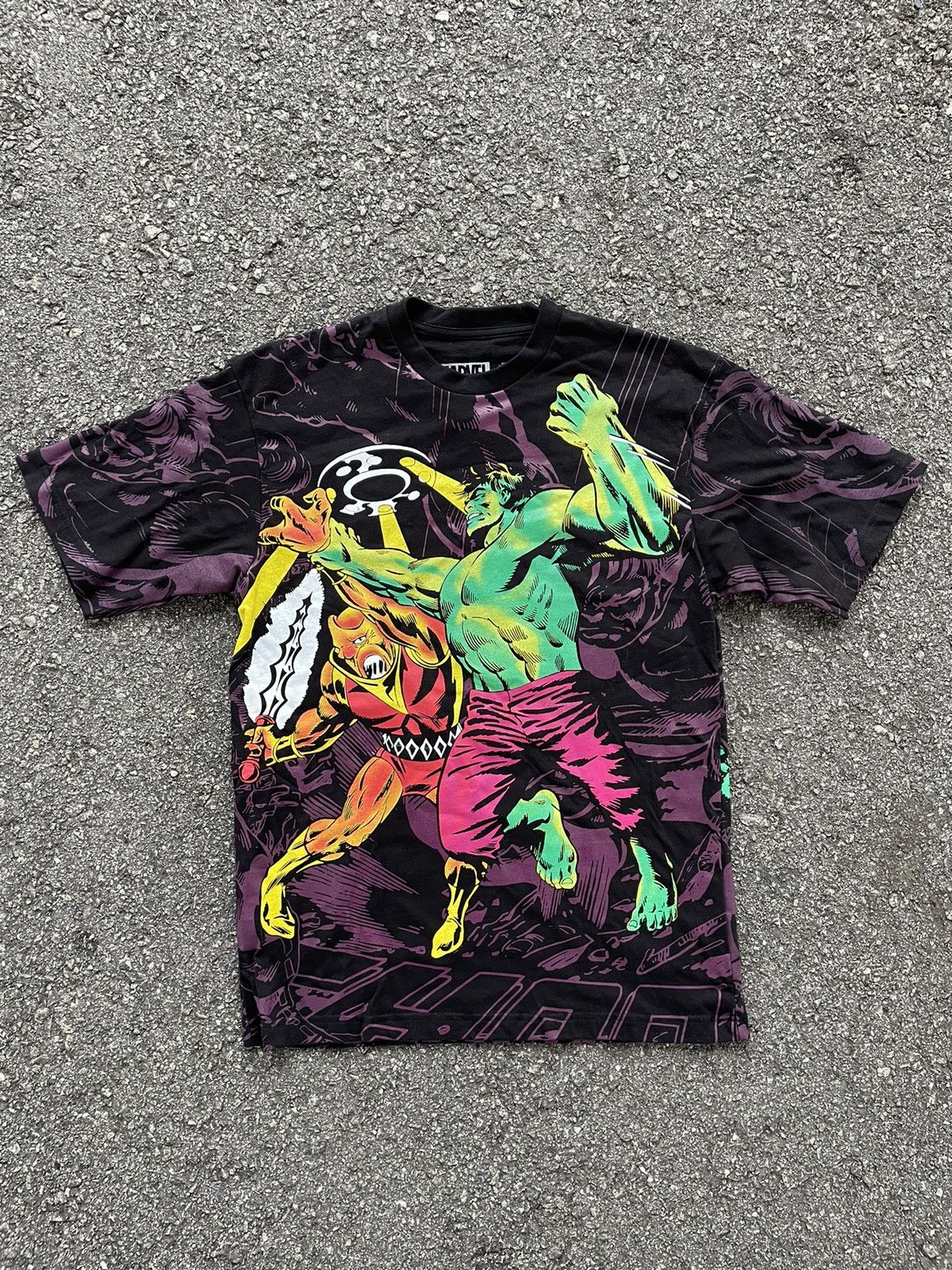 Marvel Comics Hulk AOP tee Size US M / EU 48-50 / 2 - 1 Thumbnail