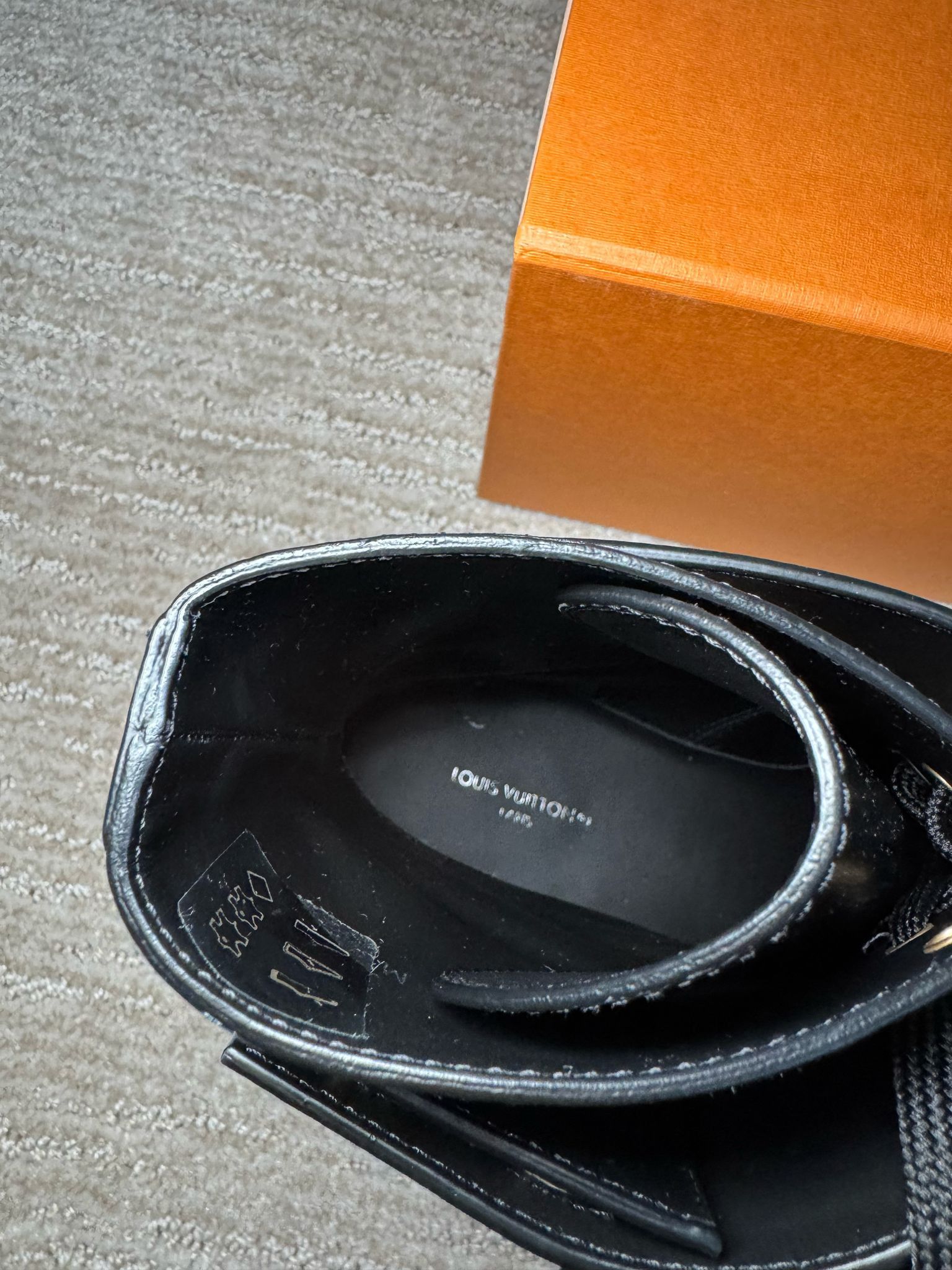 Louis Vuitton Wonderland Ranger Size US 8 / IT 38 - 16 Thumbnail