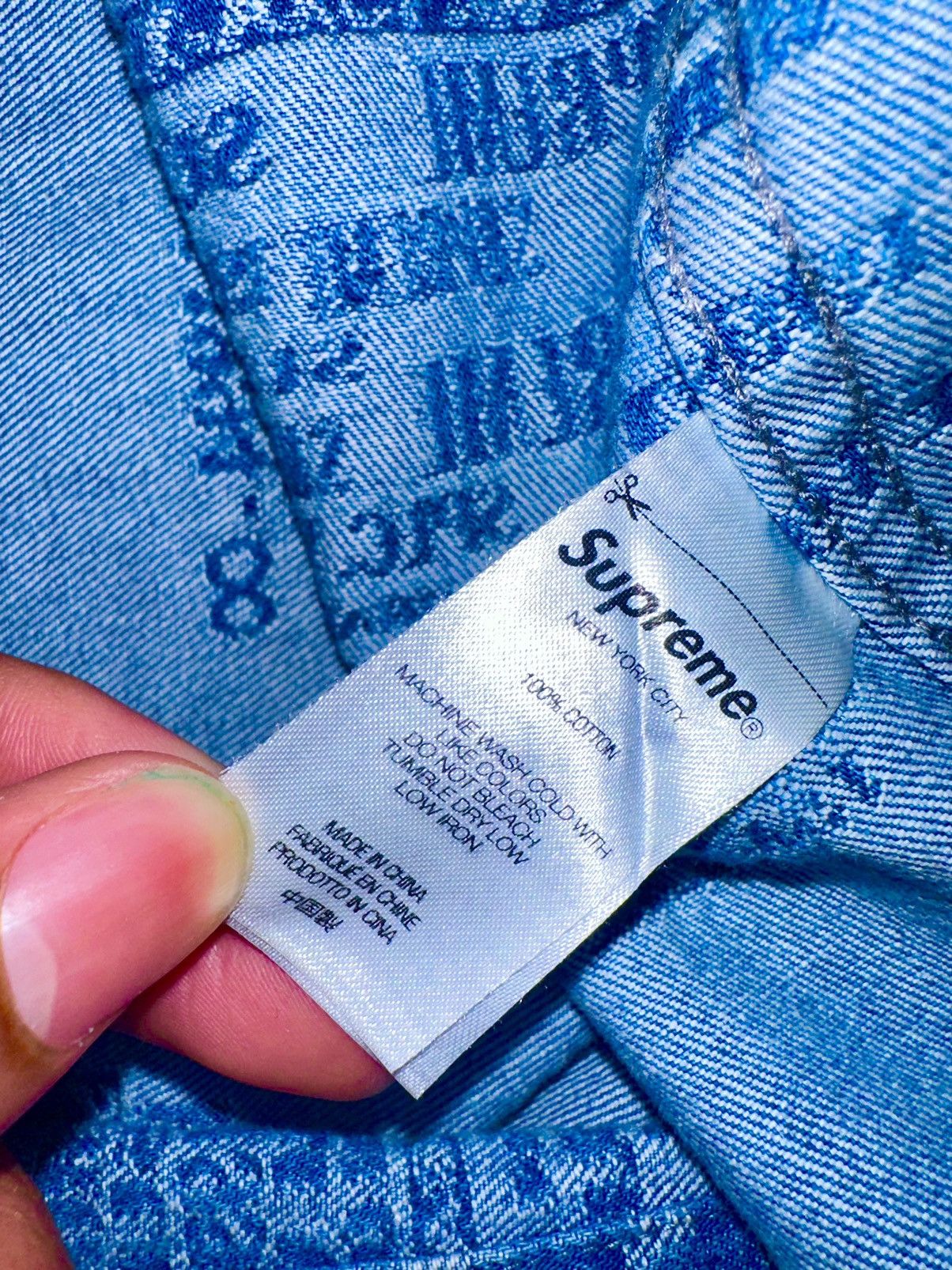 Supreme Supreme Trademark Denim Button Up Large Like New Size US L / EU 52-54 / 3 - 6 Thumbnail