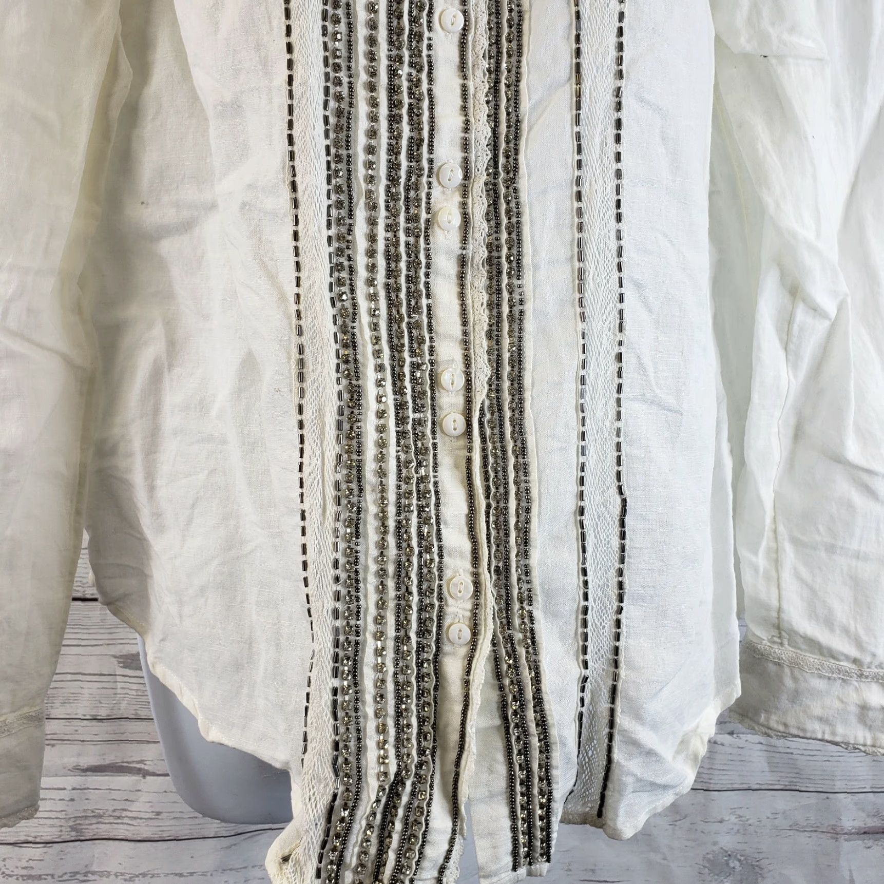 Anthropologie VINTAGE Floreat Beadwork Button-Down Shirt Womens Sz 10 White Linen Blend Shirt Size L / US 10 / IT 46 - 4 Thumbnail