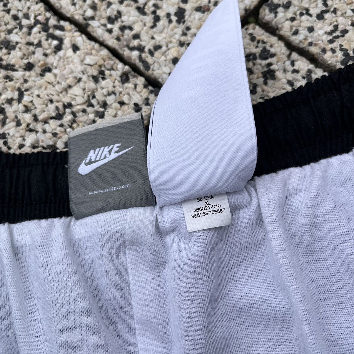 Nike × Vintage Nike Vintage Track Pants Nylon Y2K Drill Streetwear Swoosh Size US 36 / EU 52 - 15 Thumbnail
