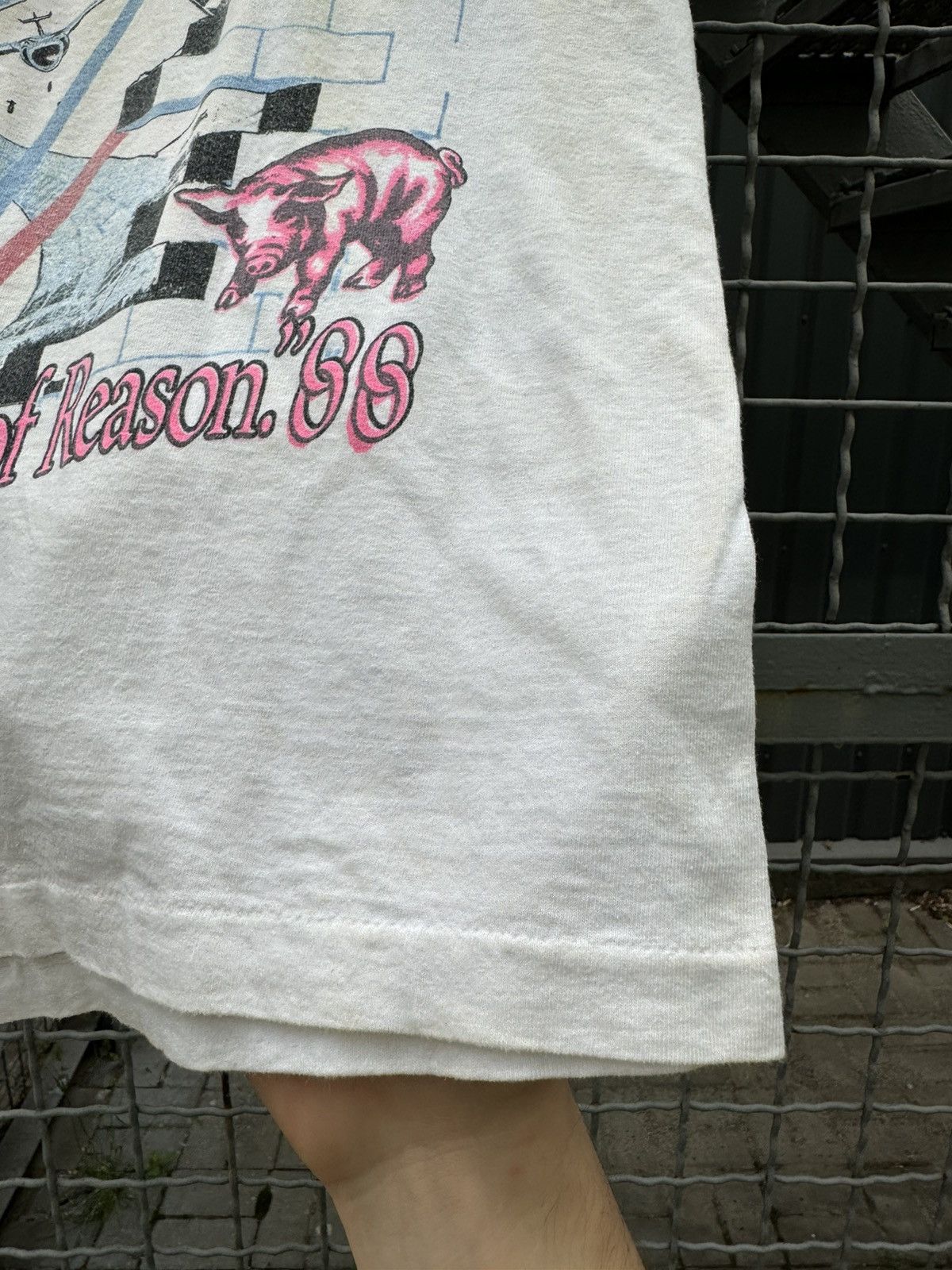Band Tees Vintage Pink Floyd 1988 Tour Shirt A Momentary Laps Tee Size US M / EU 48-50 / 2 - 9 Thumbnail