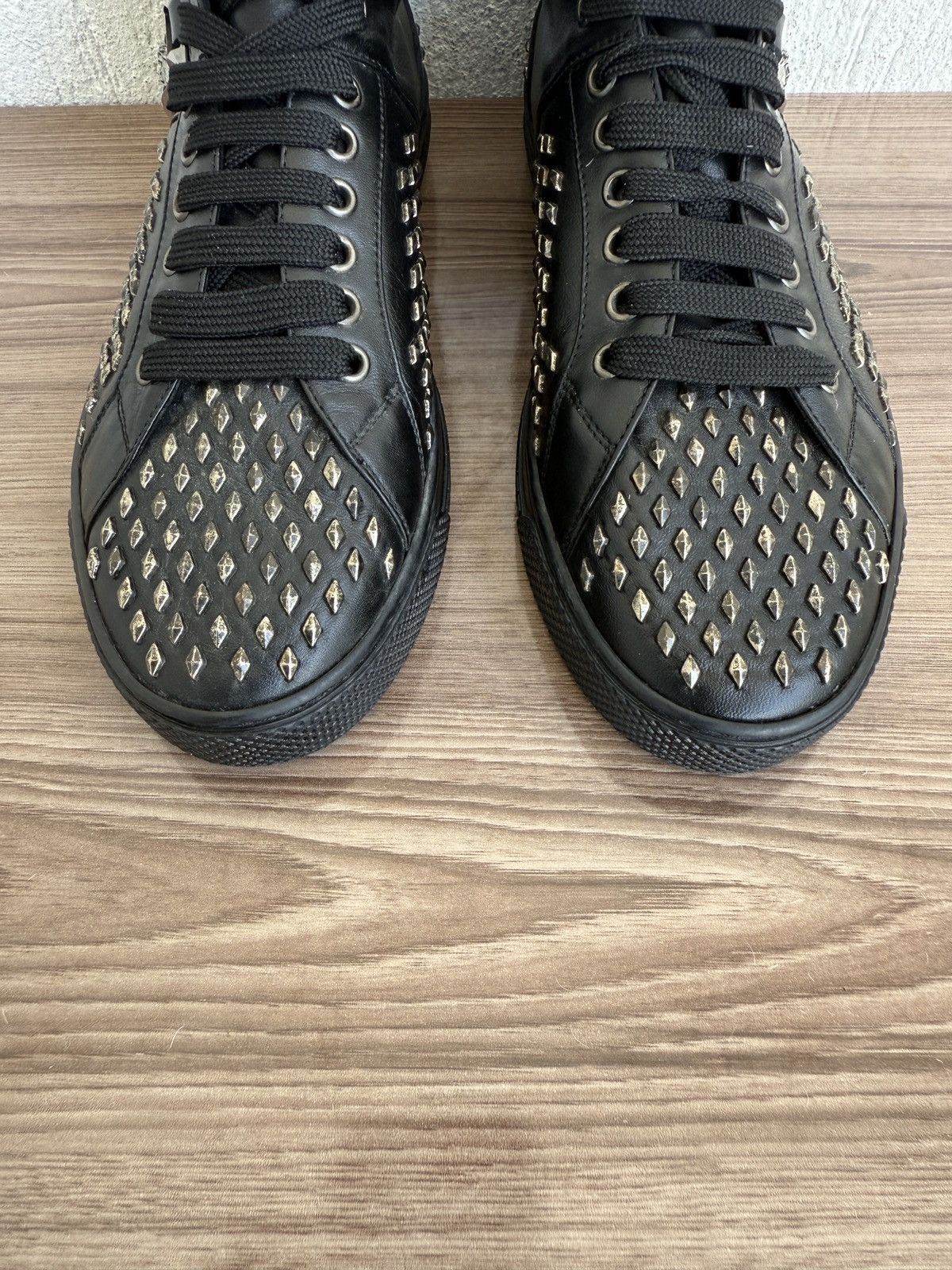 Versace Studded medusa trainers🔥🔥like tyson,🕷️ Size US 7.5 / EU 40-41 - 6 Thumbnail