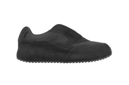 Yeezy BL-01 Bully Sneaker Size US 12 / EU 45 - 1 Thumbnail
