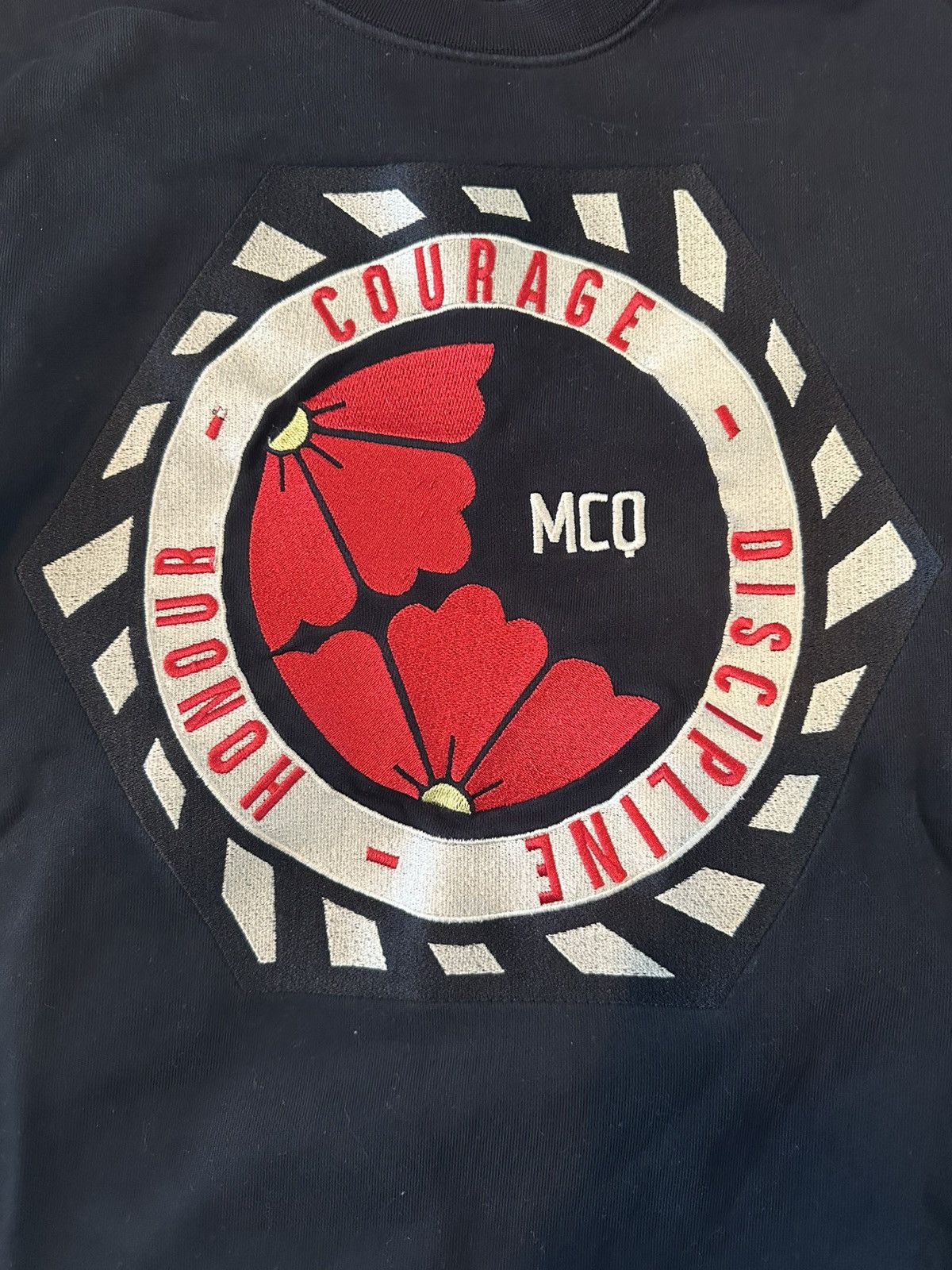 Alexander McQueen Alexander McQueen Courage, Discipline, Honour Sweatshirt Size US XL / EU 56 / 4 - 4 Thumbnail