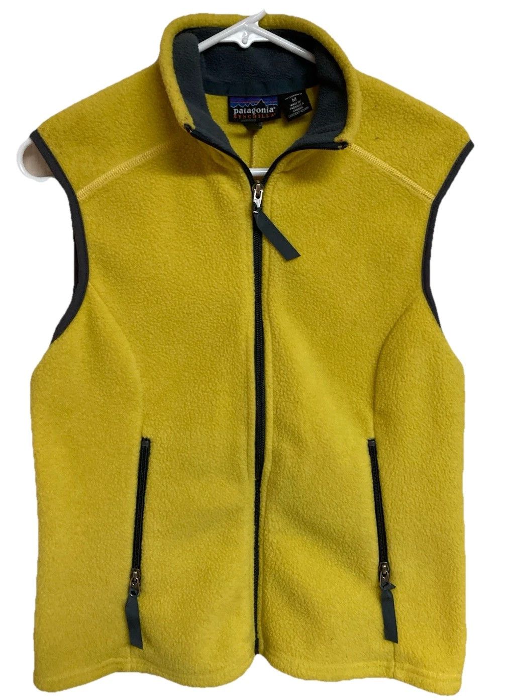 Patagonia VTG Patagonia Synchilla Vest Full Zip Fleece Yellow Sz Md Size M / US 6-8 / IT 42-44 - 1 Thumbnail