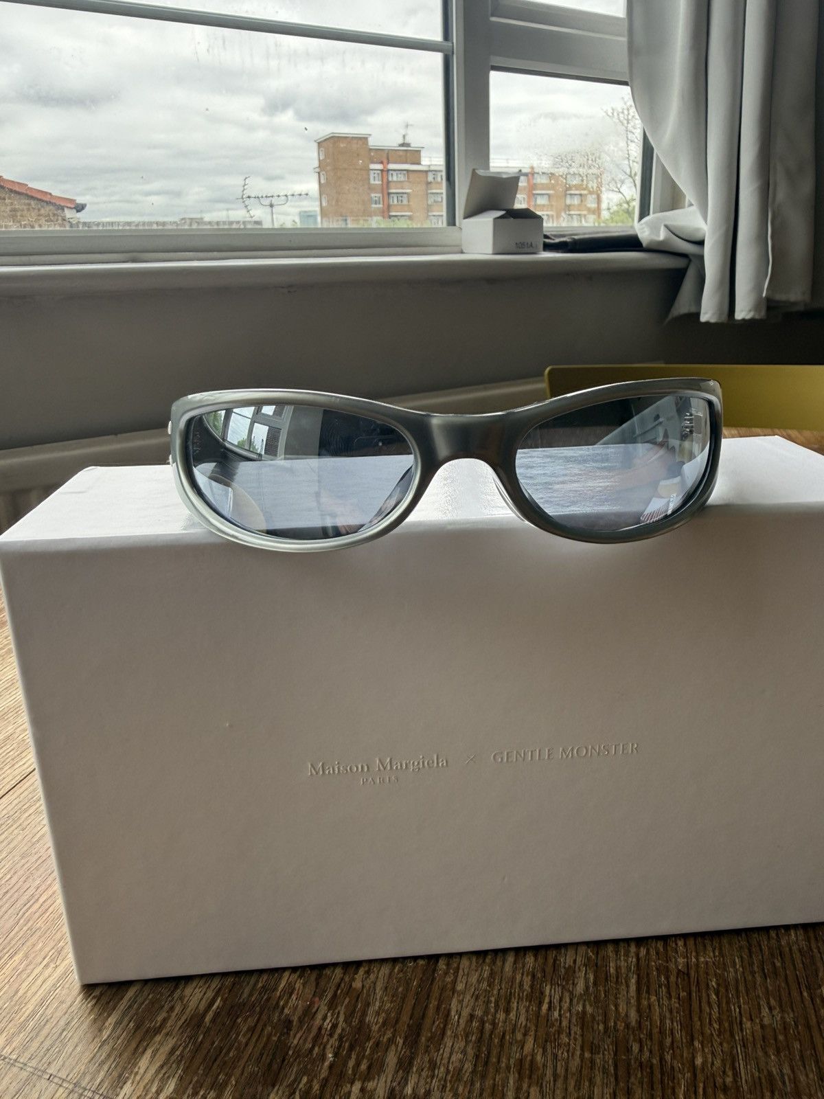 Gentle Monster × Maison Margiela Sold out collab sunglasses - BNIB Size ONE SIZE - 9 Thumbnail