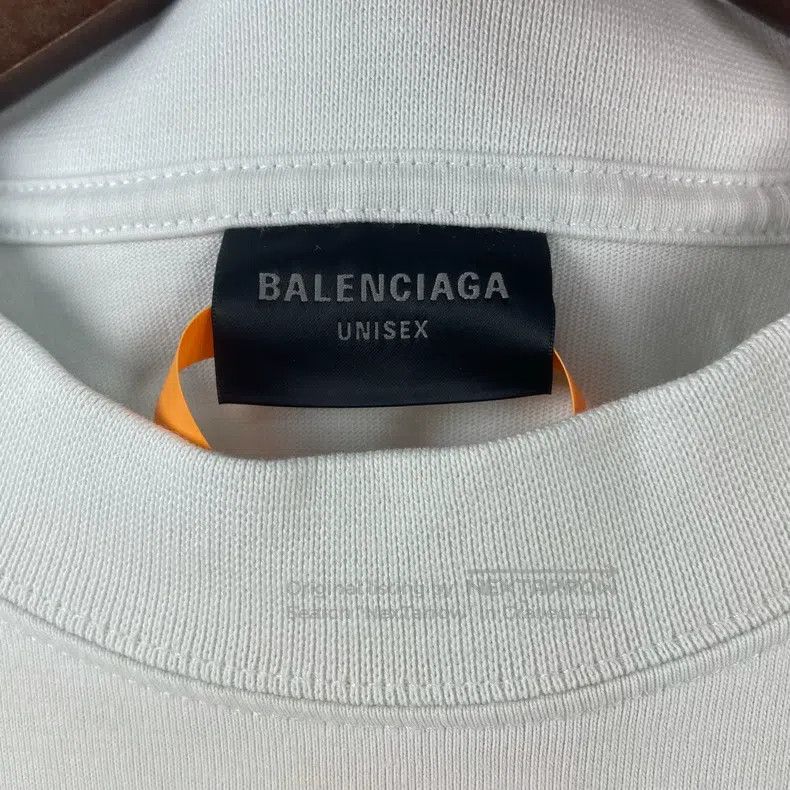 Balenciaga Balenciaga Bitcoin Aged Destroyed Short Sleeve Size US S / EU 44-46 / 1 - 3 Thumbnail