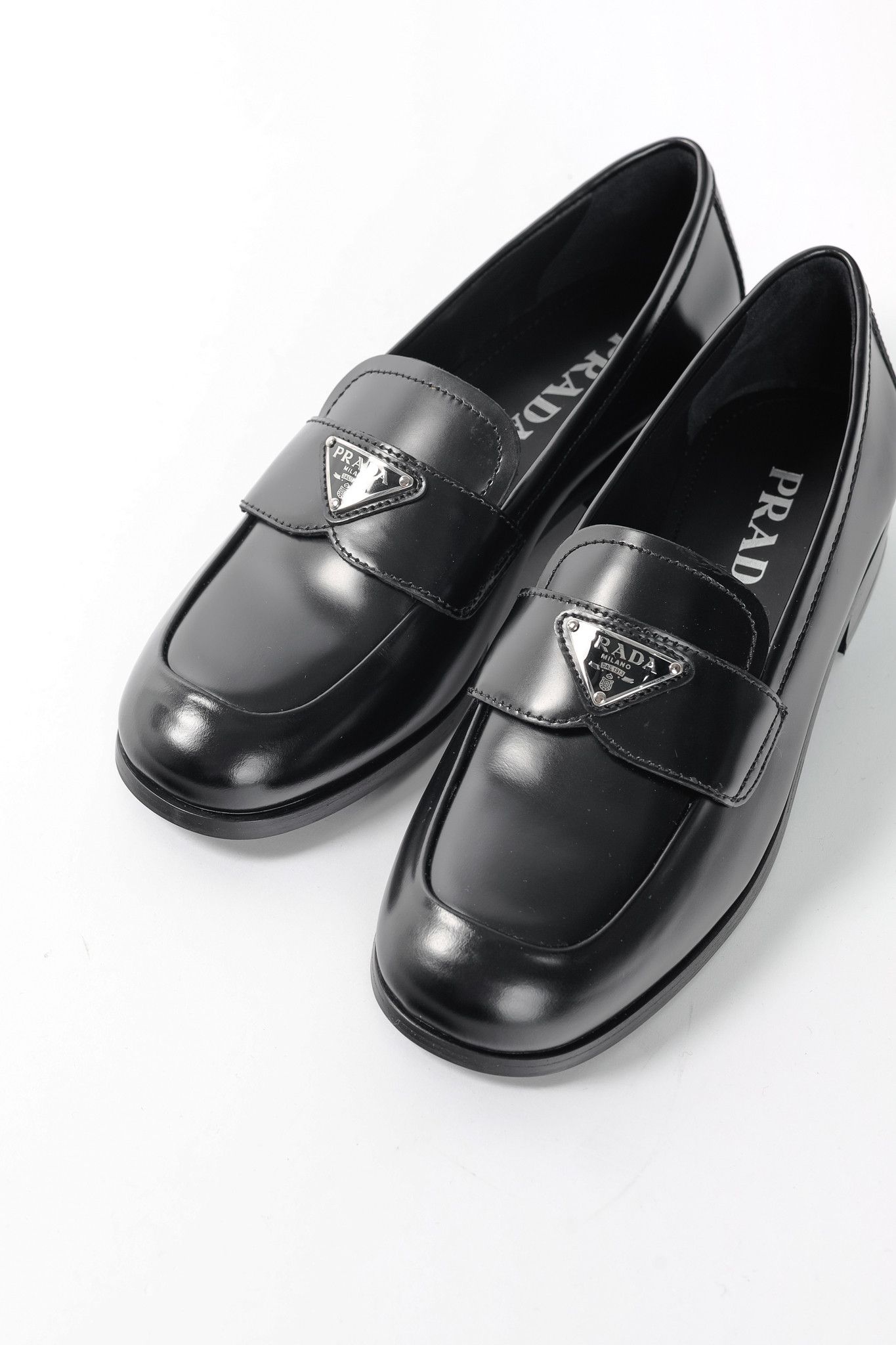 Prada Prada Nero Spazzolato Brushed Leather Logo Loafers Size US 4.5 / IT 34.5 - 7 Thumbnail