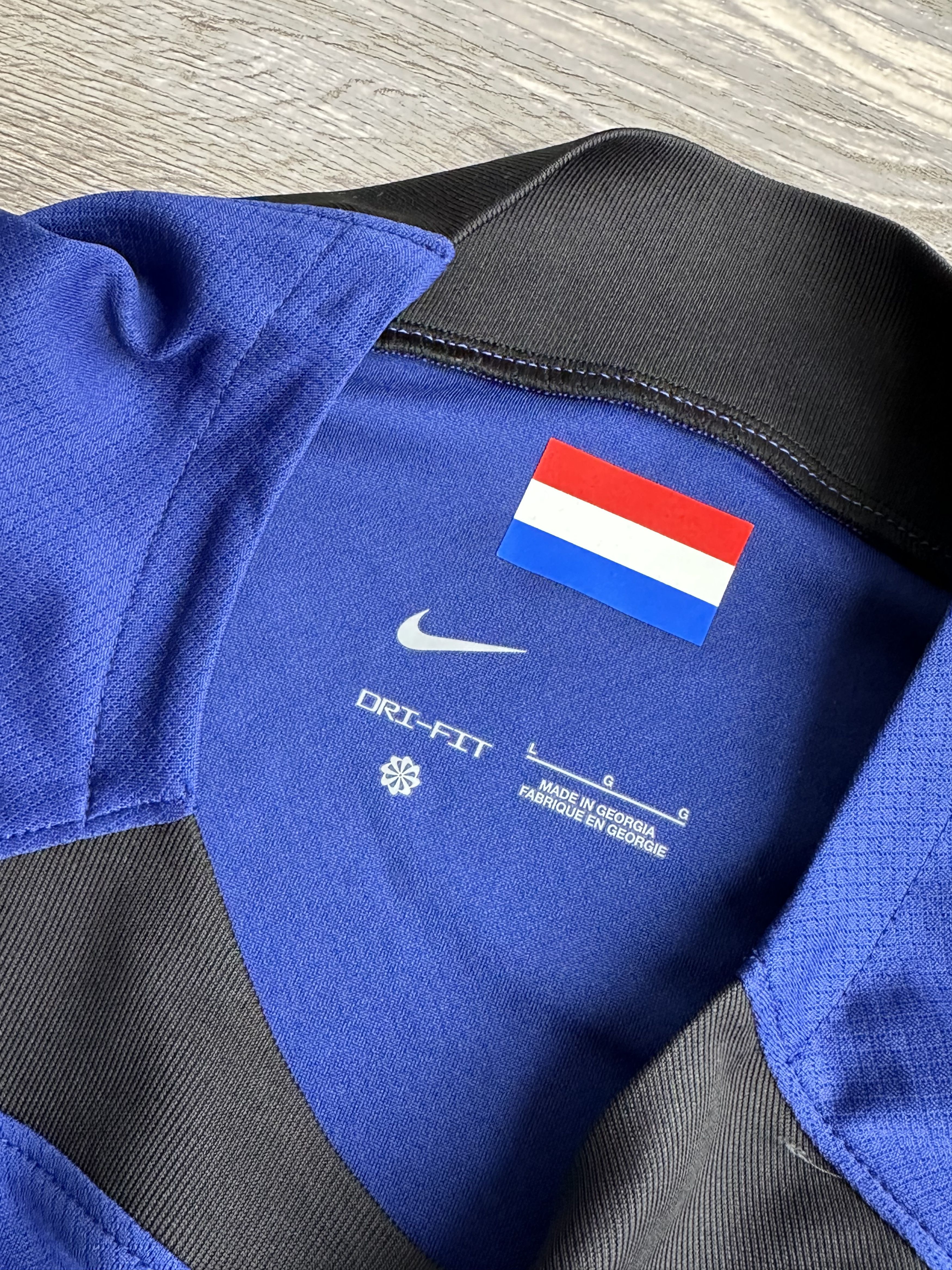 Nike Nike Netherlands jersey Size US L / EU 52-54 / 3 - 4 Thumbnail