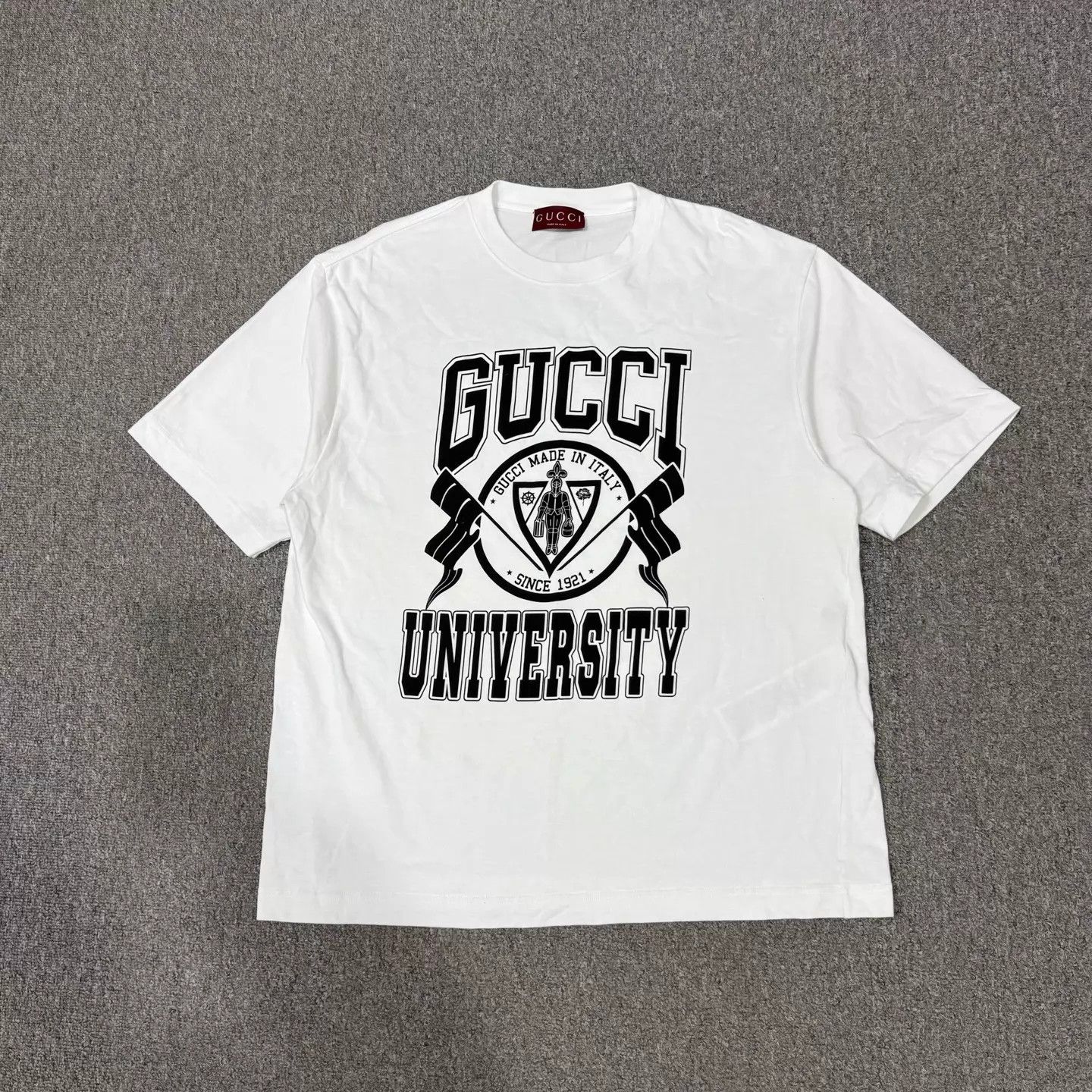 Gucci Gucci White Knight Logo Print Tee M 99 New Size US M / EU 48-50 / 2 - 1 Thumbnail
