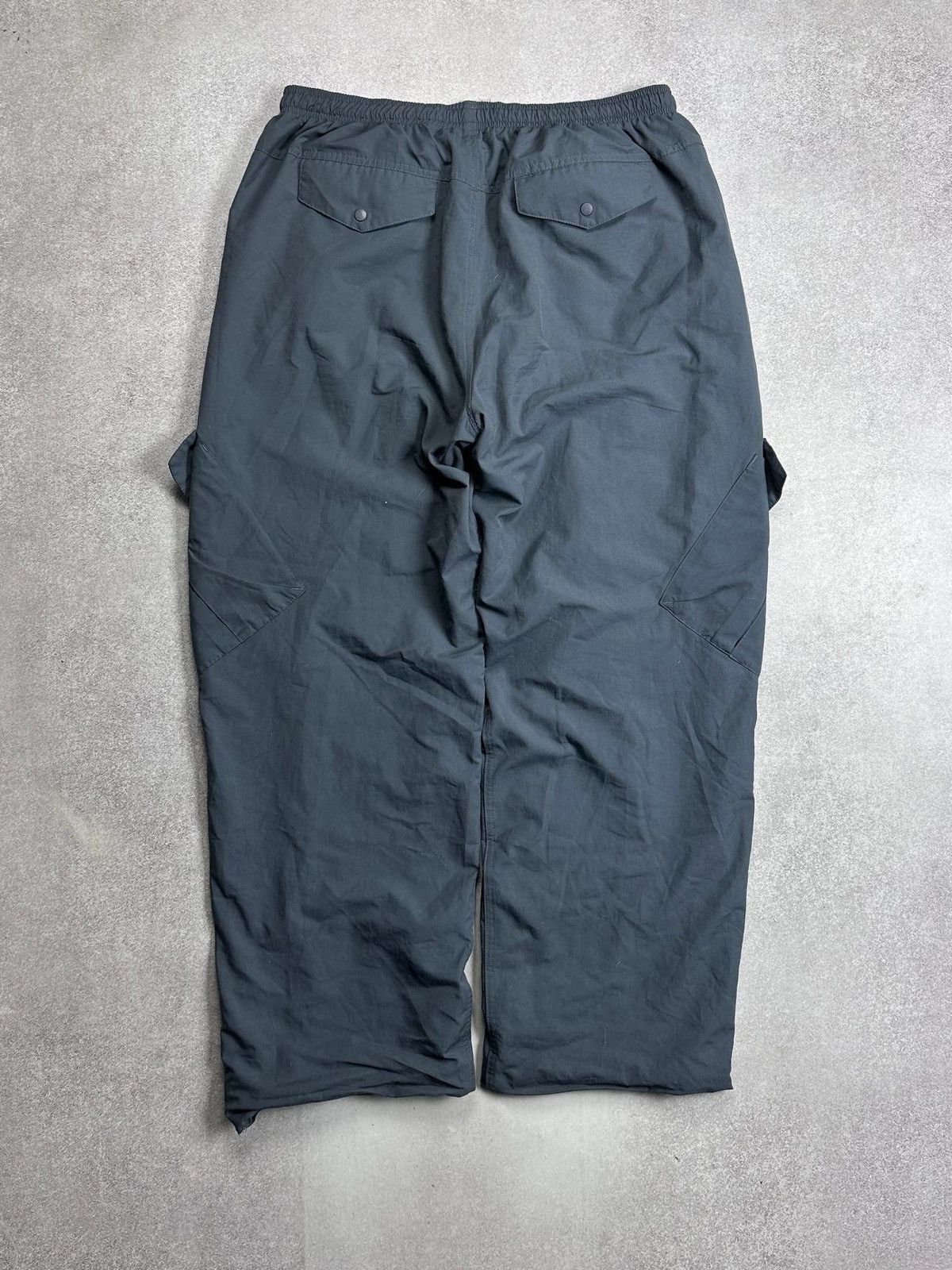 Nike Vintage Nike Swoosh Baggy Cargo Y2K Pants Tn Skepta Style Size US 38 / EU 54 - 5 Thumbnail