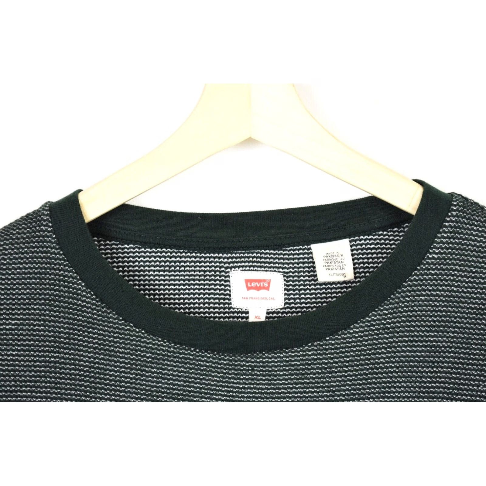 Levi's Levi's Sweater Mens XL Crew Neck Green Jumper Pullover Knit Knitwear Patterned Logo Casual Shirt? Size US XL / EU 56 / 4 - 4 Thumbnail