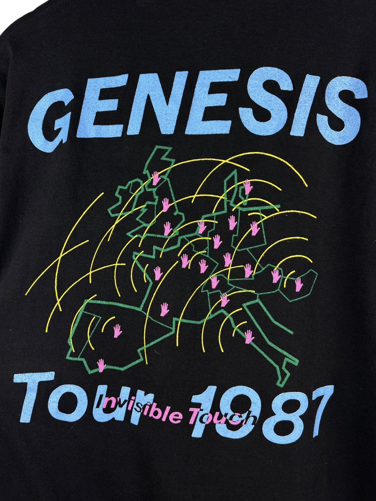 Band Tees Vintage 1987 Genesis ‘Invisible Touch’ World Tour T-Shirt Size US M / EU 48-50 / 2 - 12 Thumbnail