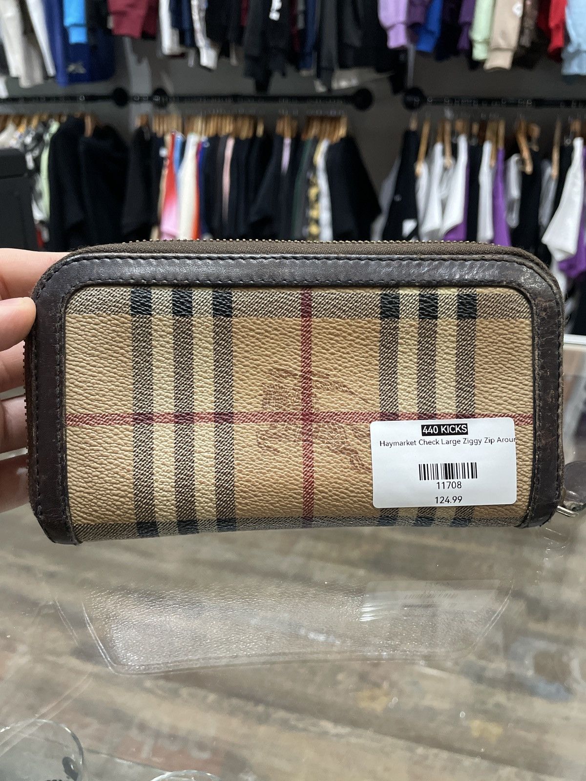 Burberry Burberry Haymarket Check Large Ziggy Zip Around Size ONE SIZE - 1 Thumbnail