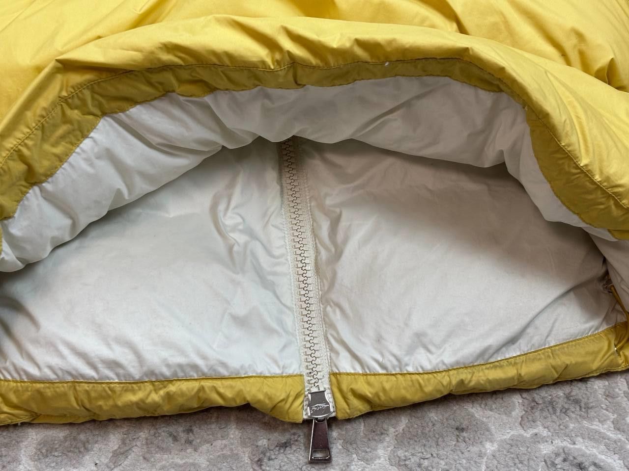 Moncler Moncler Down Jacket Mustard Yellow Size 2 M Lampo Zipper Size US M / EU 48-50 / 2 - 9 Thumbnail
