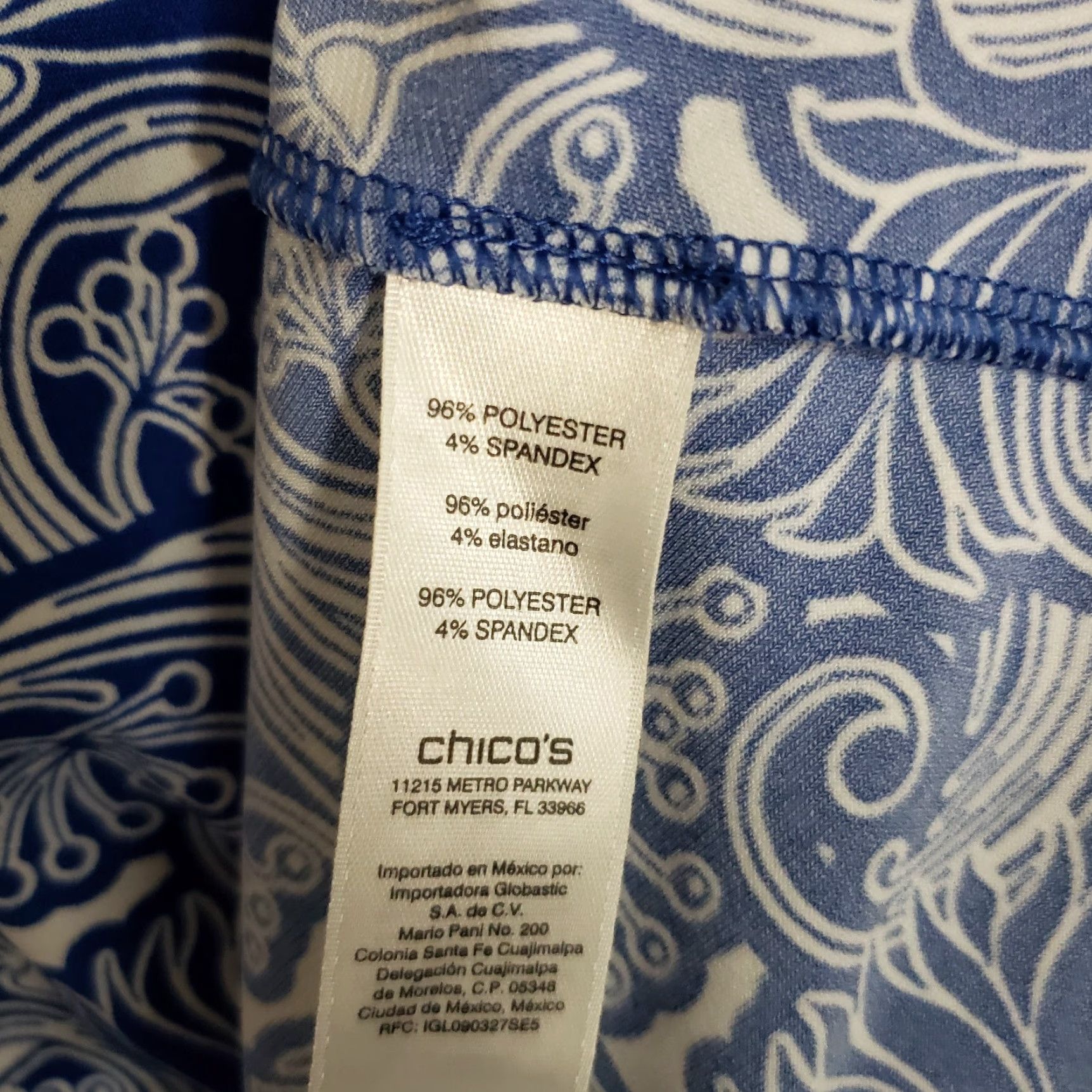 Vintage Chicos Womens Printed Top Blouse Sz M Blue White Elbow Sleeve Round Neck Pullover Size M / US 6-8 / IT 42-44 - 6 Thumbnail
