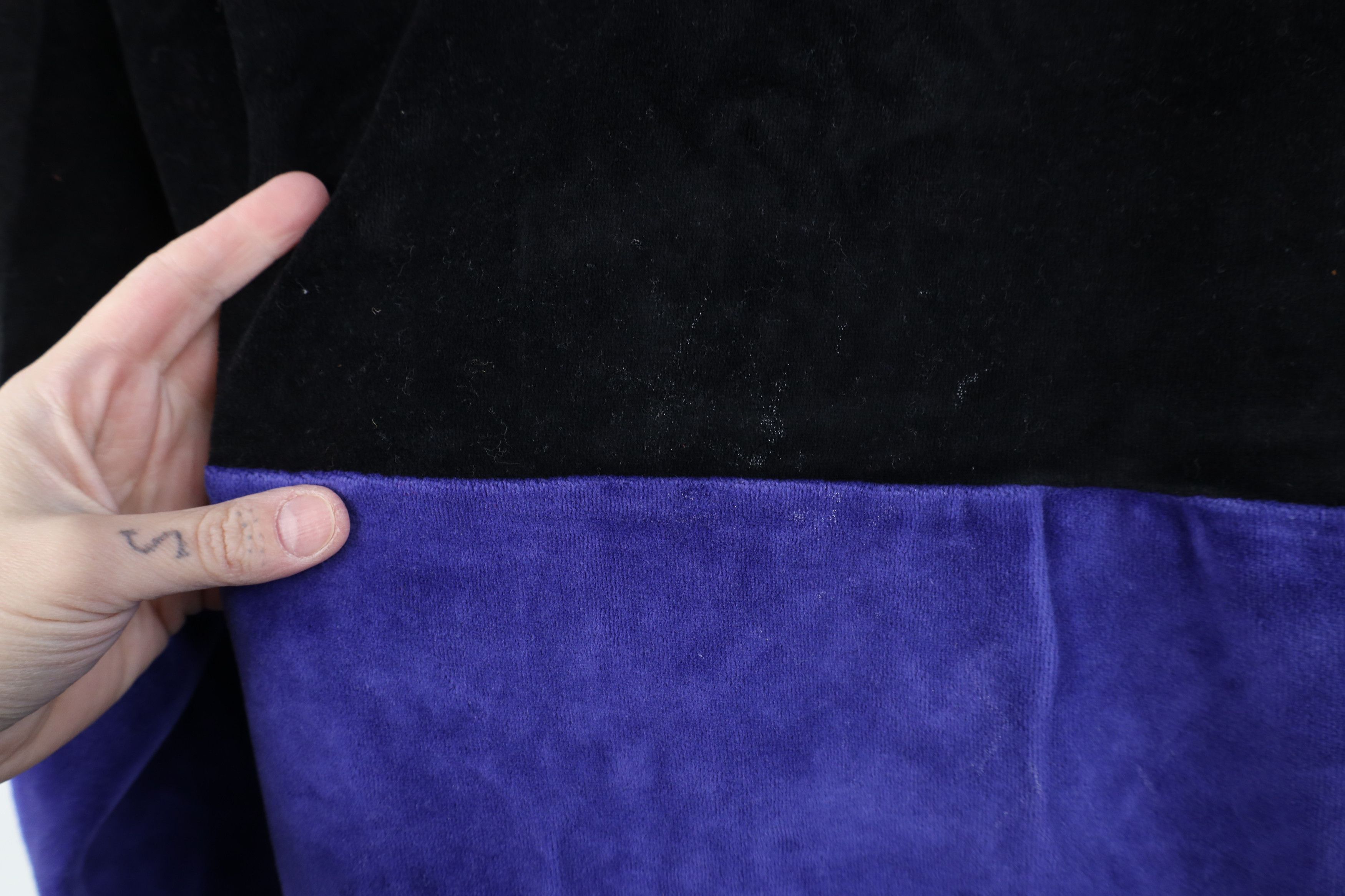 Vintage Vintage 90s Streetwear Block Plush Velour Turtleneck Sweater Size XL / US 12-14 / IT 48-50 - 10 Thumbnail