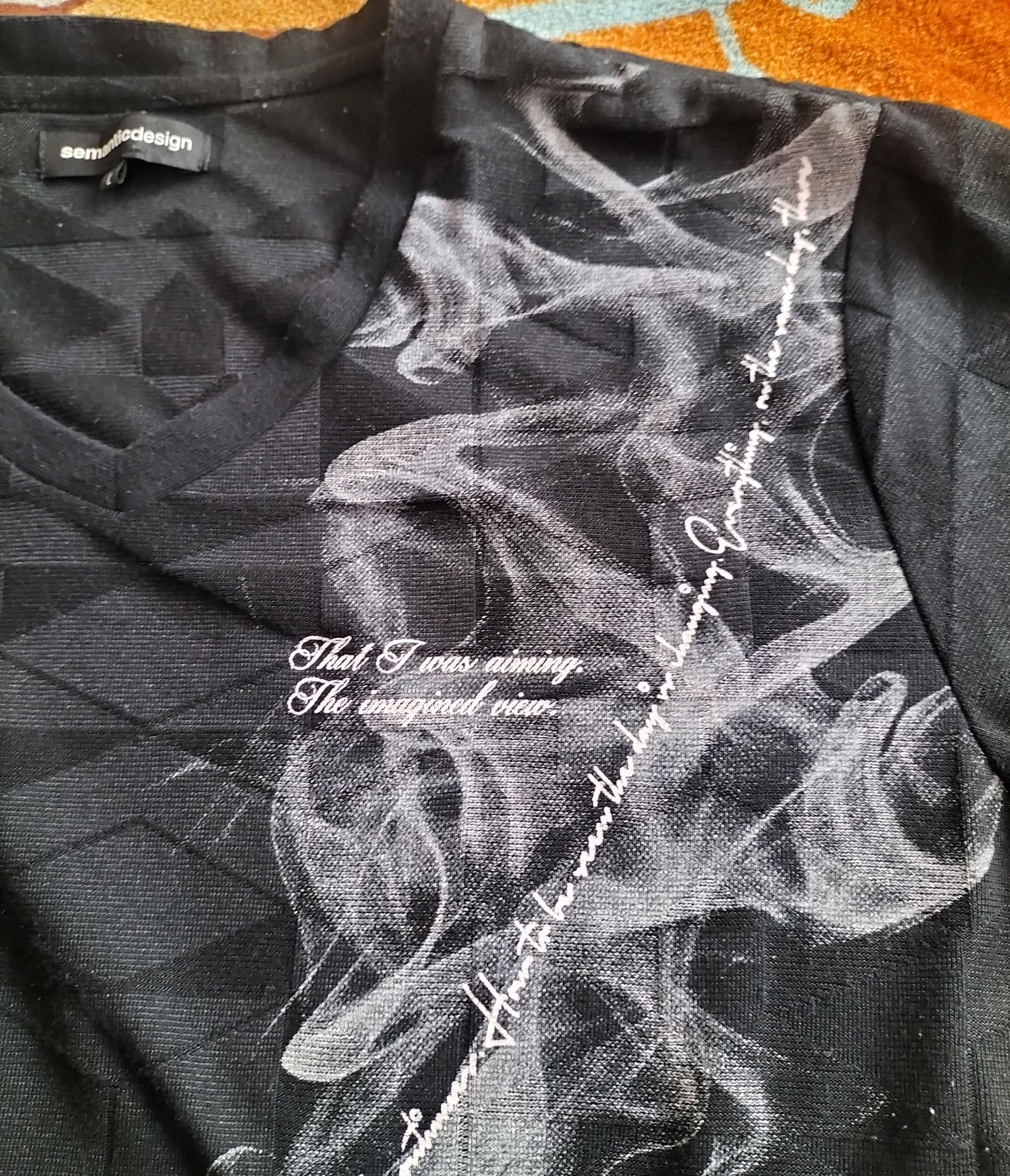 semanticdesign Semantic design smoke poems v-neck tshirt Size US M / EU 48-50 / 2 - 5 Thumbnail