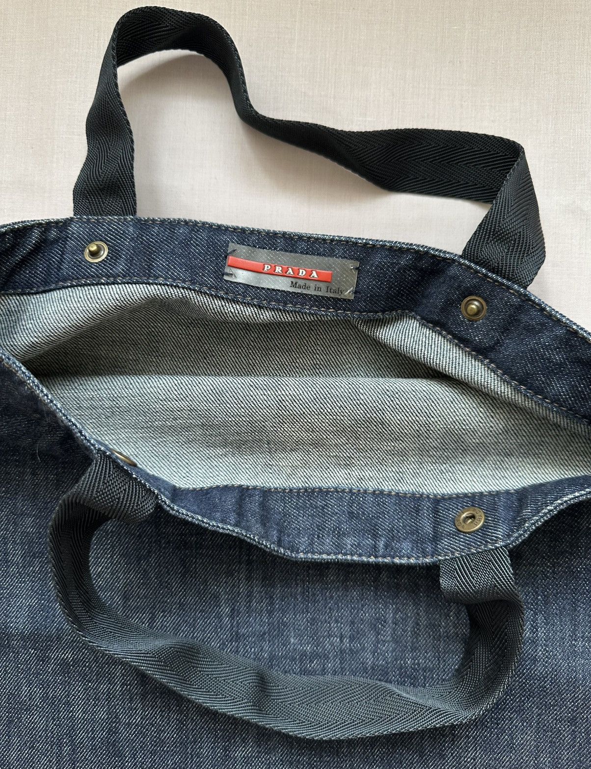 Prada Prada red tab 00s denim shopper tote bag Size ONE SIZE - 2 Thumbnail