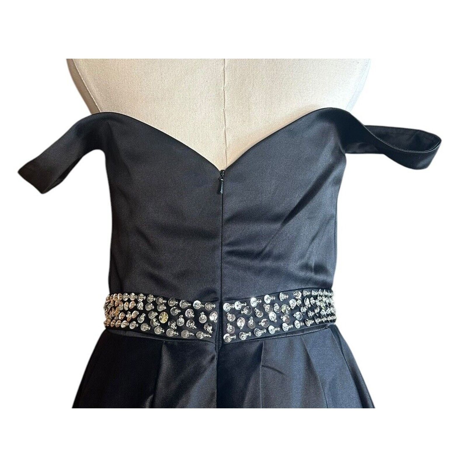 Other Long Black Off the Shoulder Formal Dress Pockets Sequins 4? Size S / US 4 / IT 40 - 7 Thumbnail