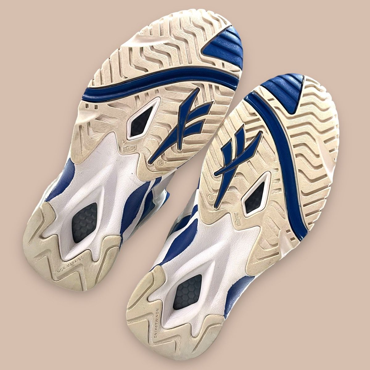 Reebok Reebok Kamikaze II "Letter Of Intent" Size US 9 / EU 42 - 22 Thumbnail